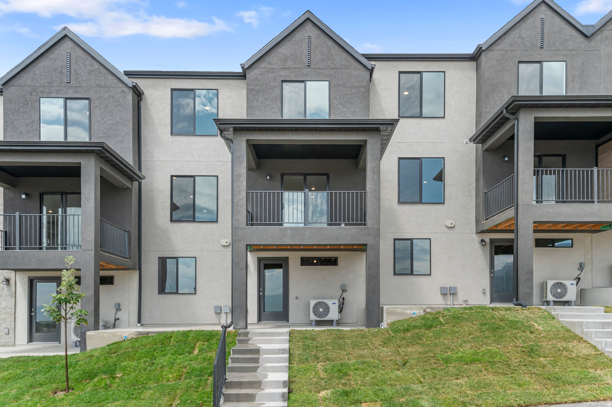 INVERNESS BY D.R. HORTON - Residential