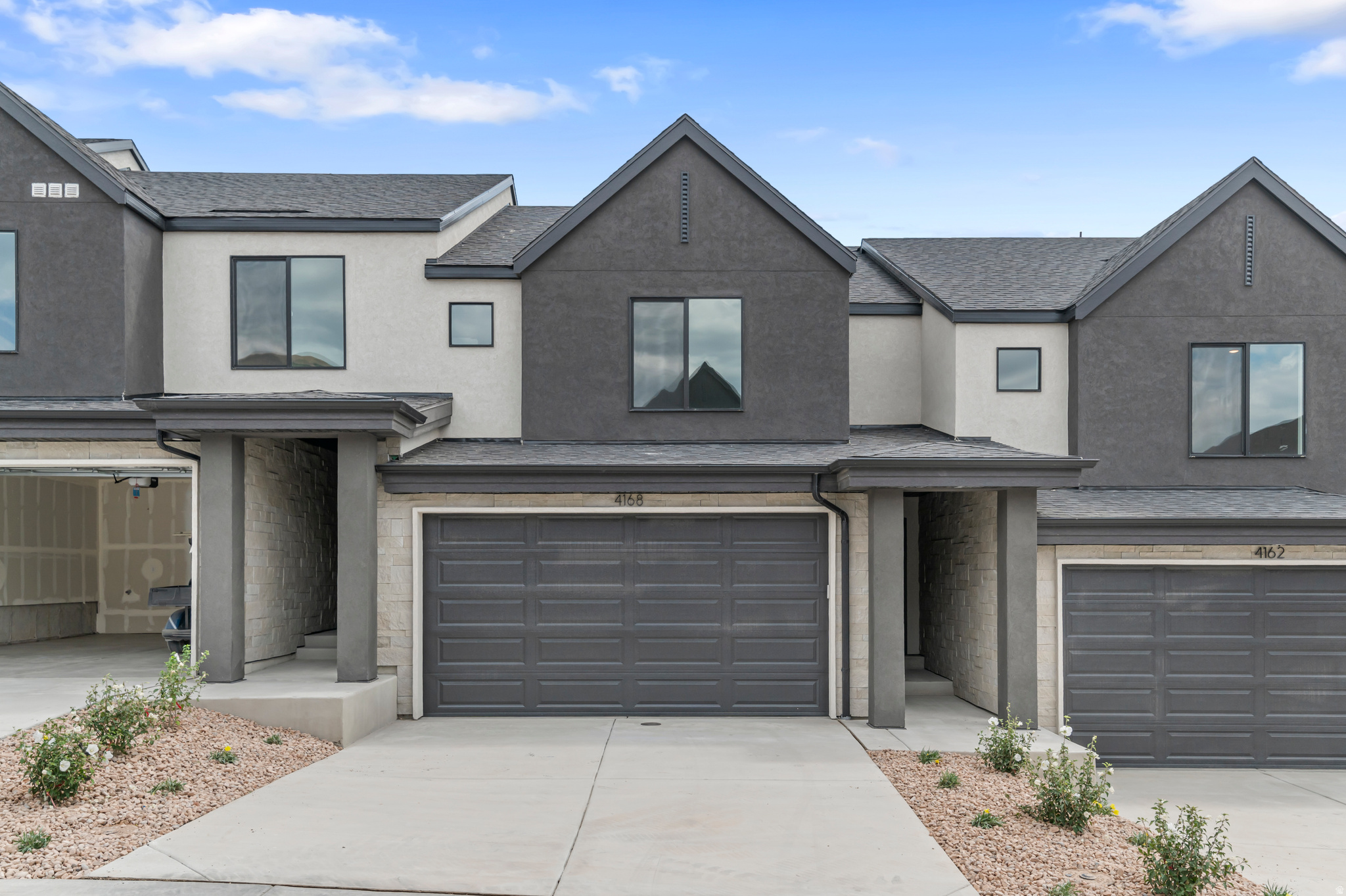 INVERNESS BY D.R. HORTON - Residential