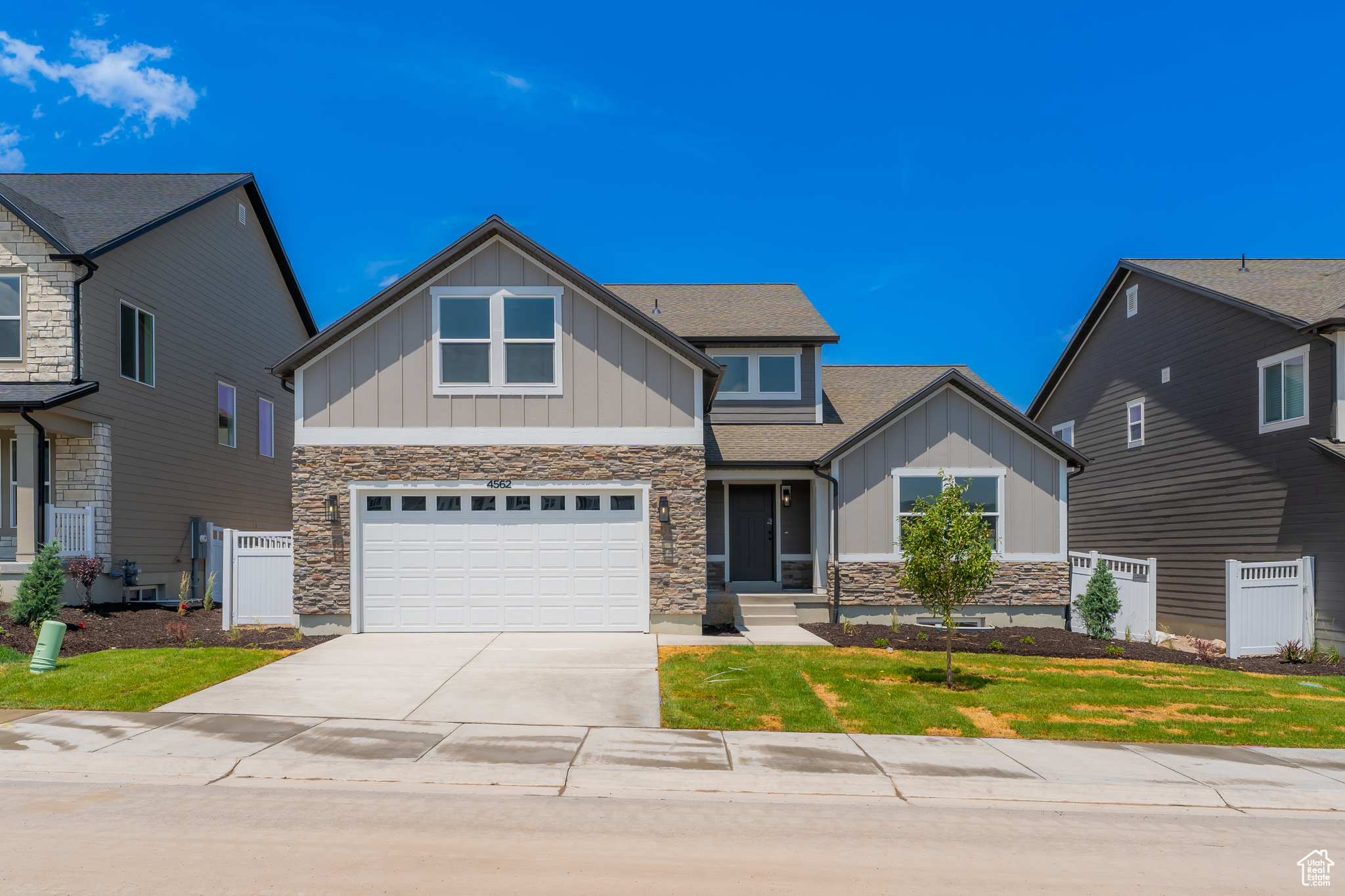 MOUNTAIN RIDGE - Residential