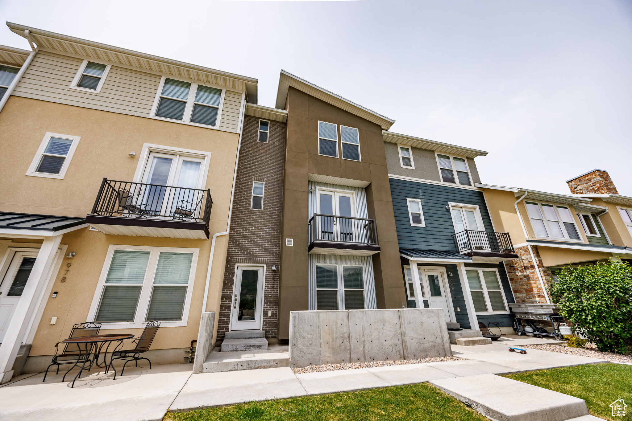 RIDGE @ SPANISH FORK - Residential