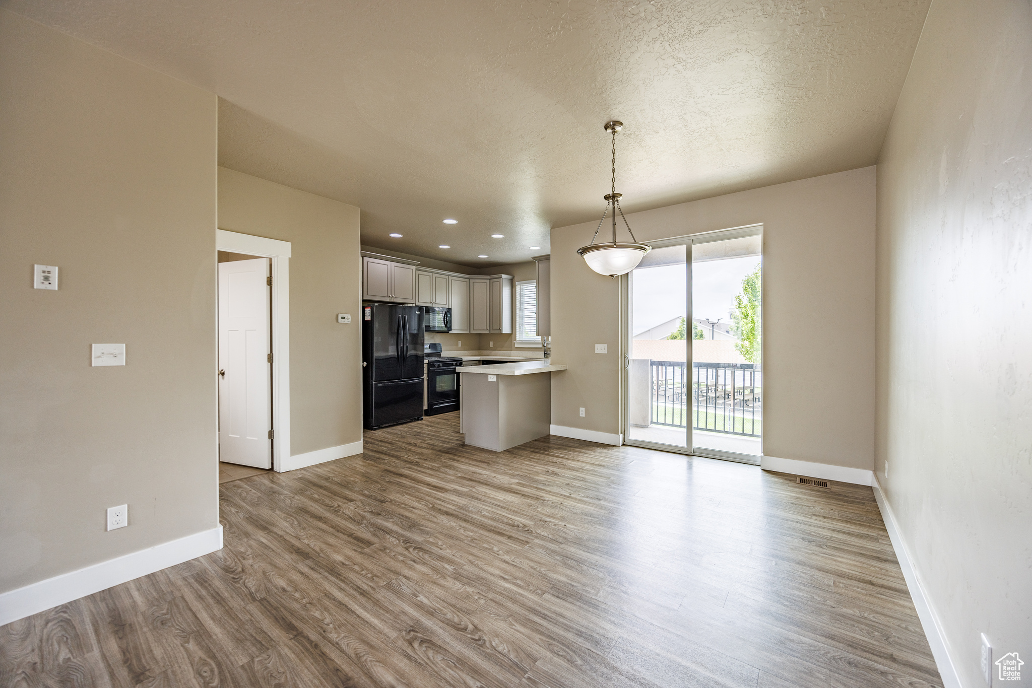 RIDGE @ SPANISH FORK - Residential