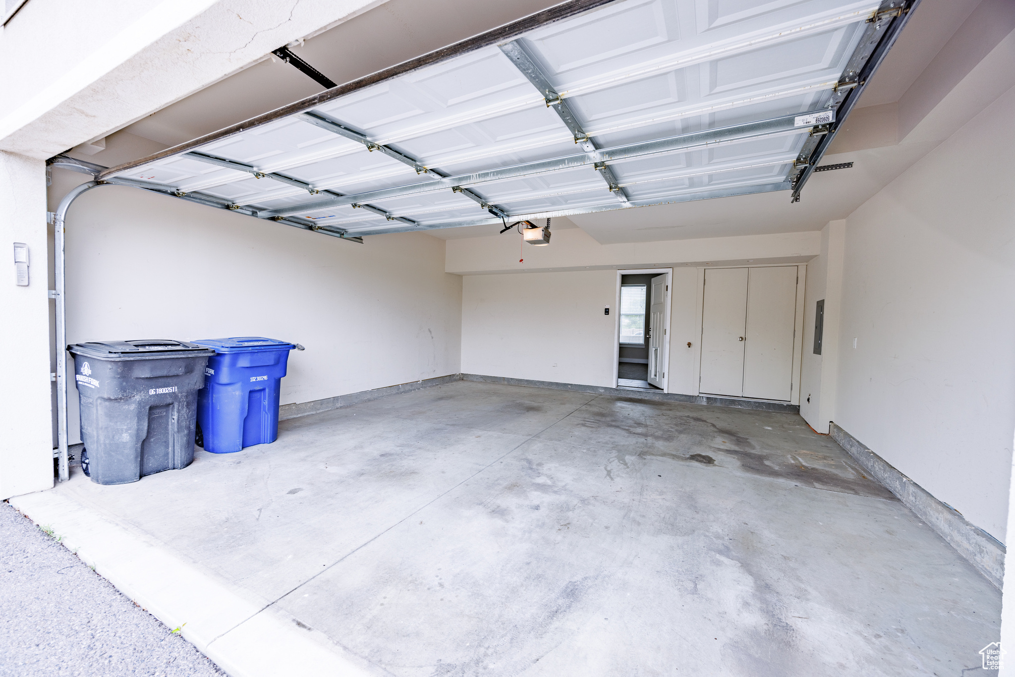 RIDGE @ SPANISH FORK - Residential