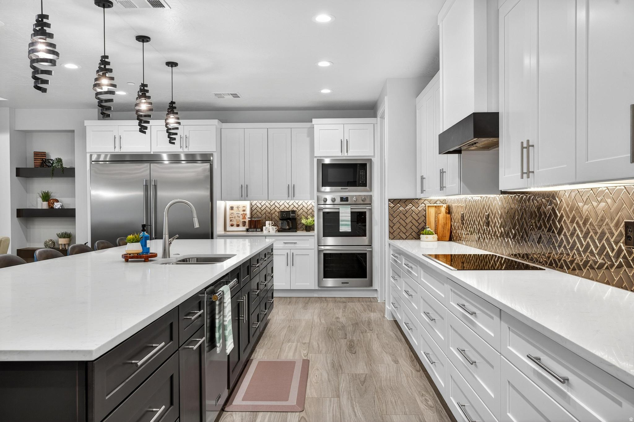 PECAN VALLEY - Residential