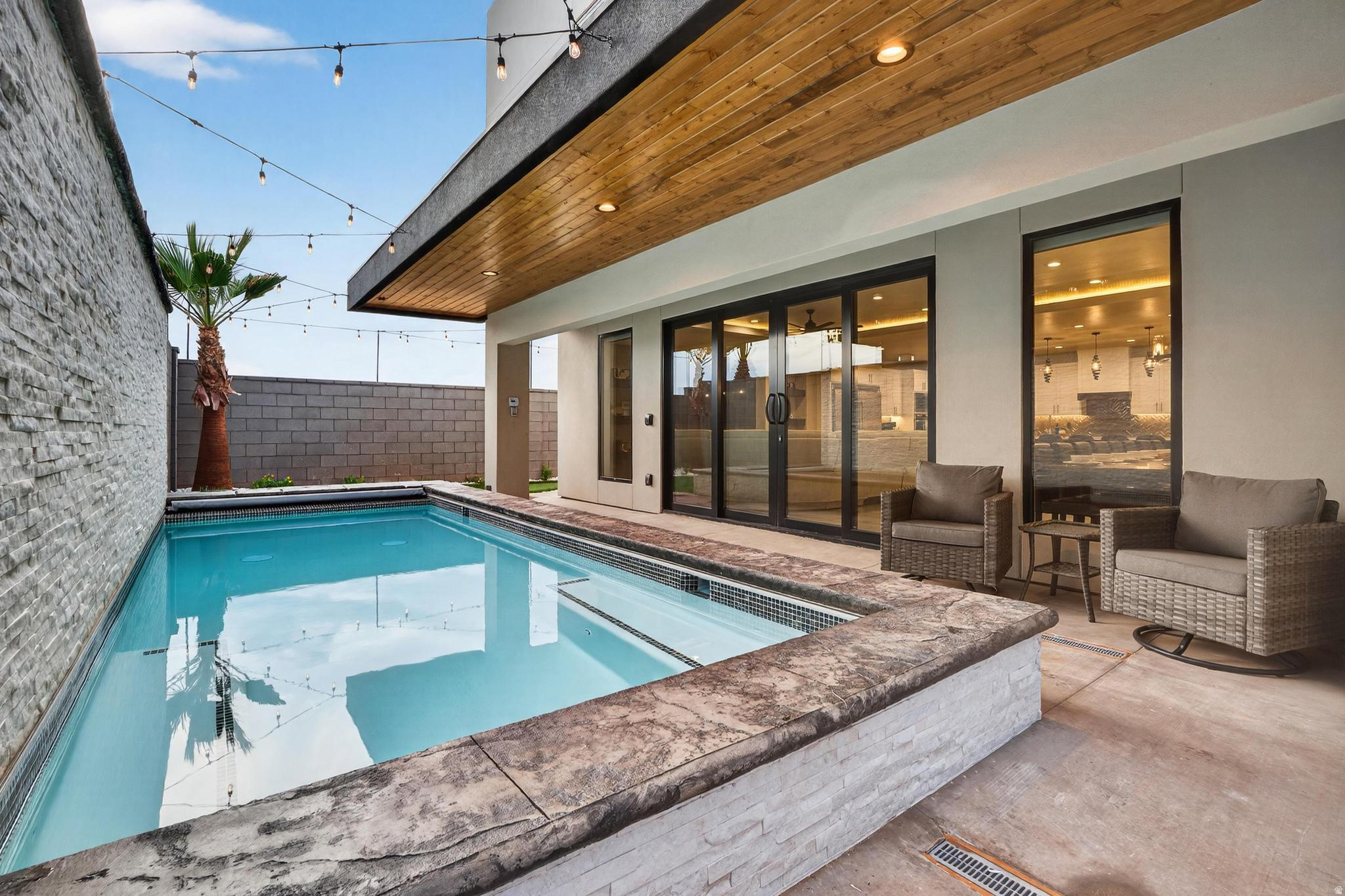 PECAN VALLEY - Residential