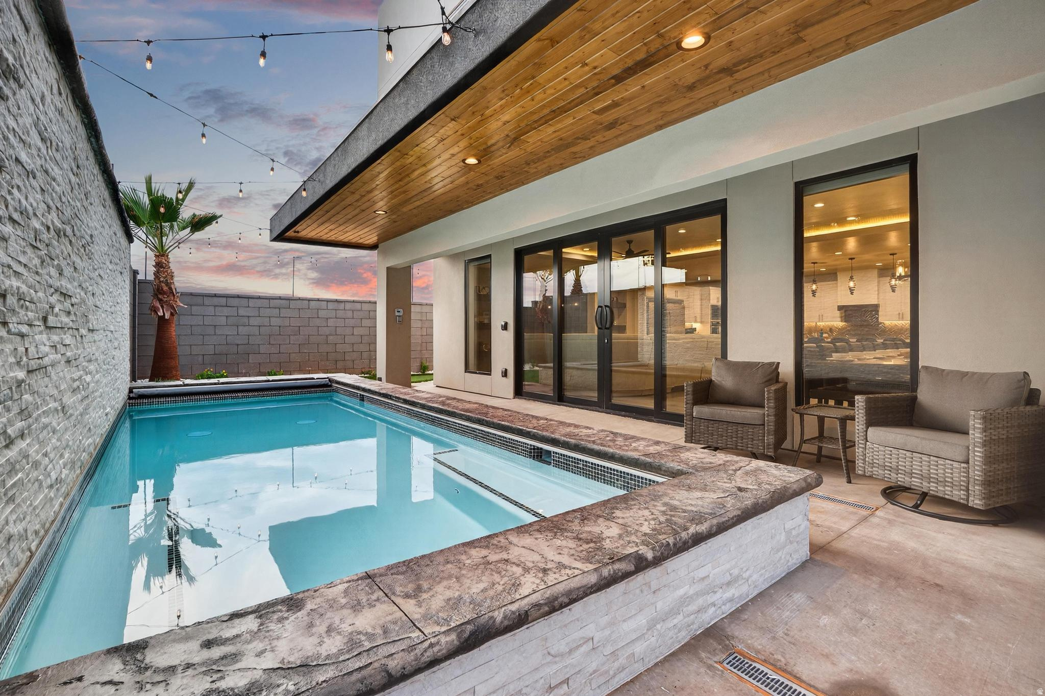 PECAN VALLEY - Residential