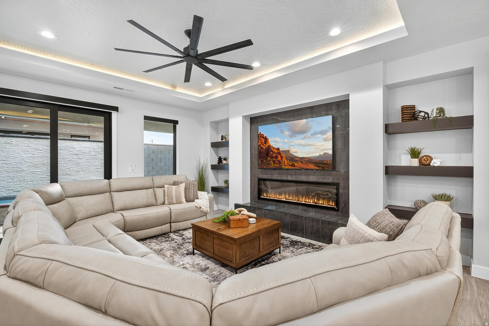 PECAN VALLEY - Residential