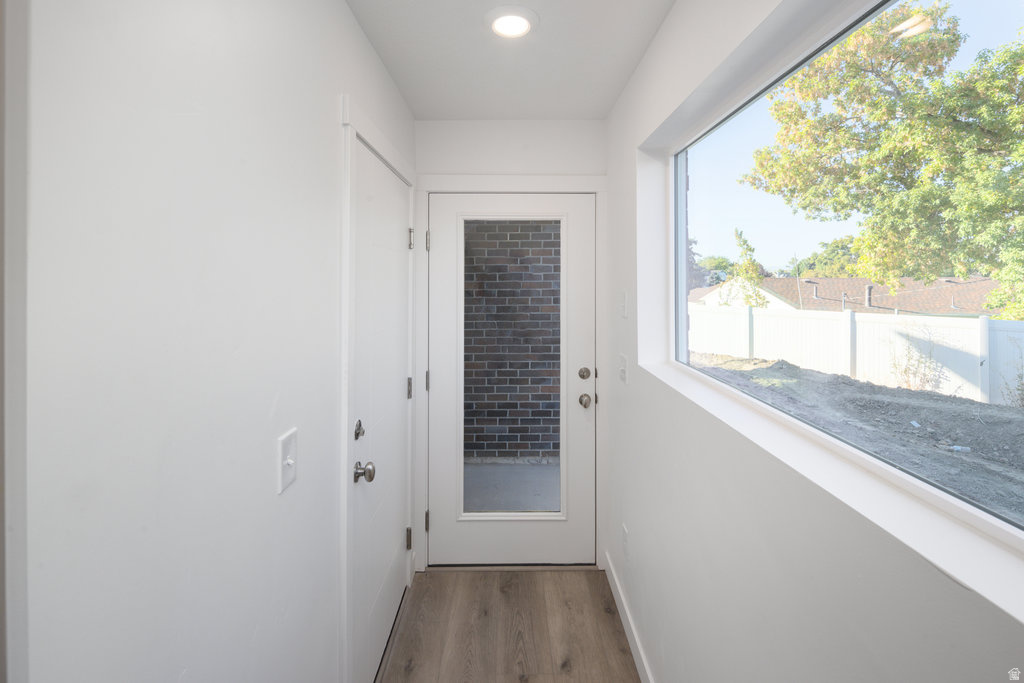 AXIS TOWNHOMES - Residential