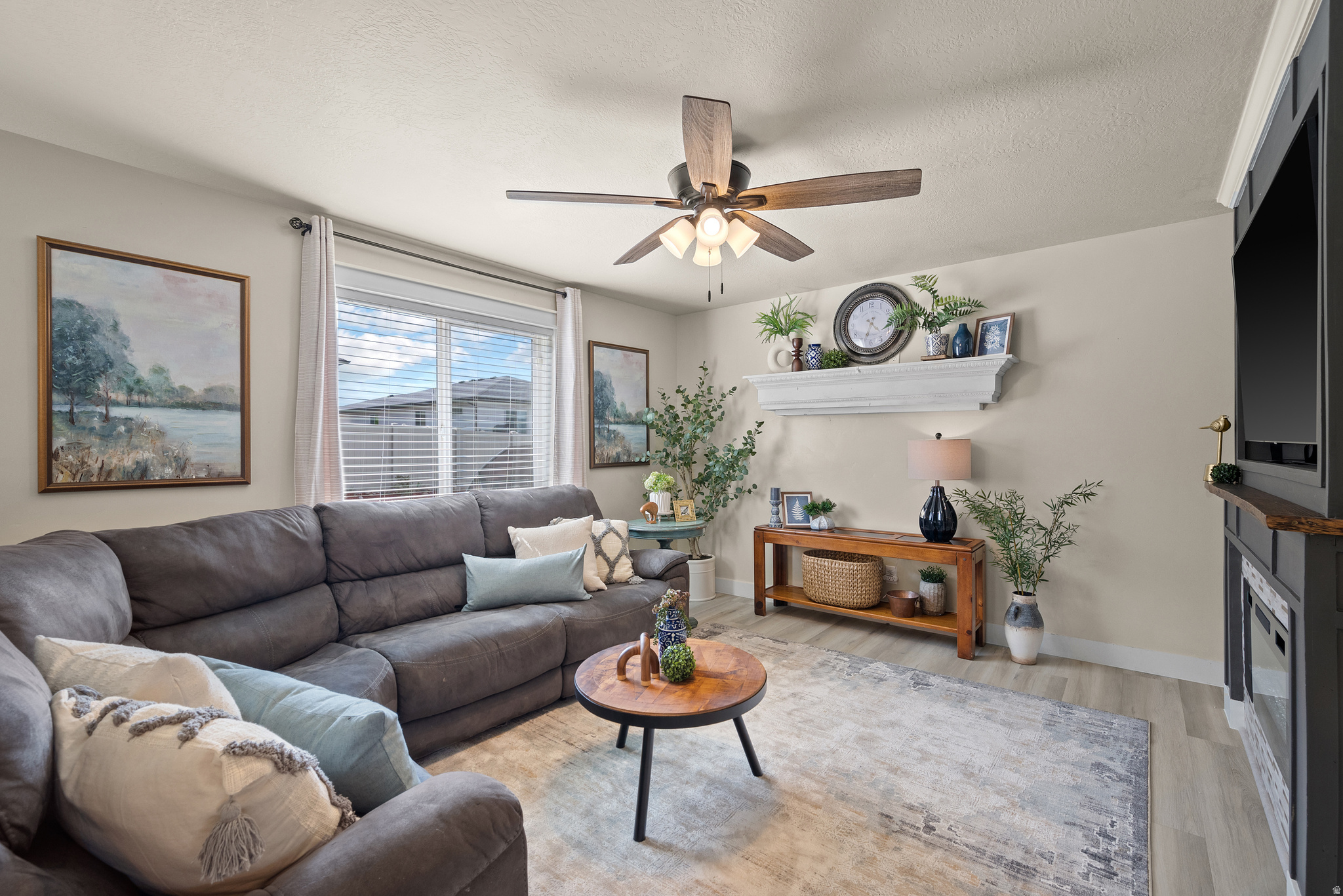 RIDGE - Residential