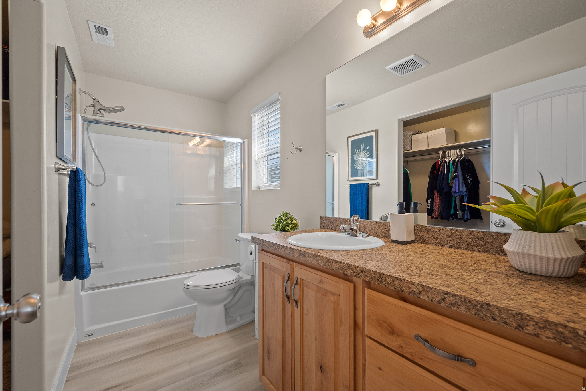 RIDGE - Residential
