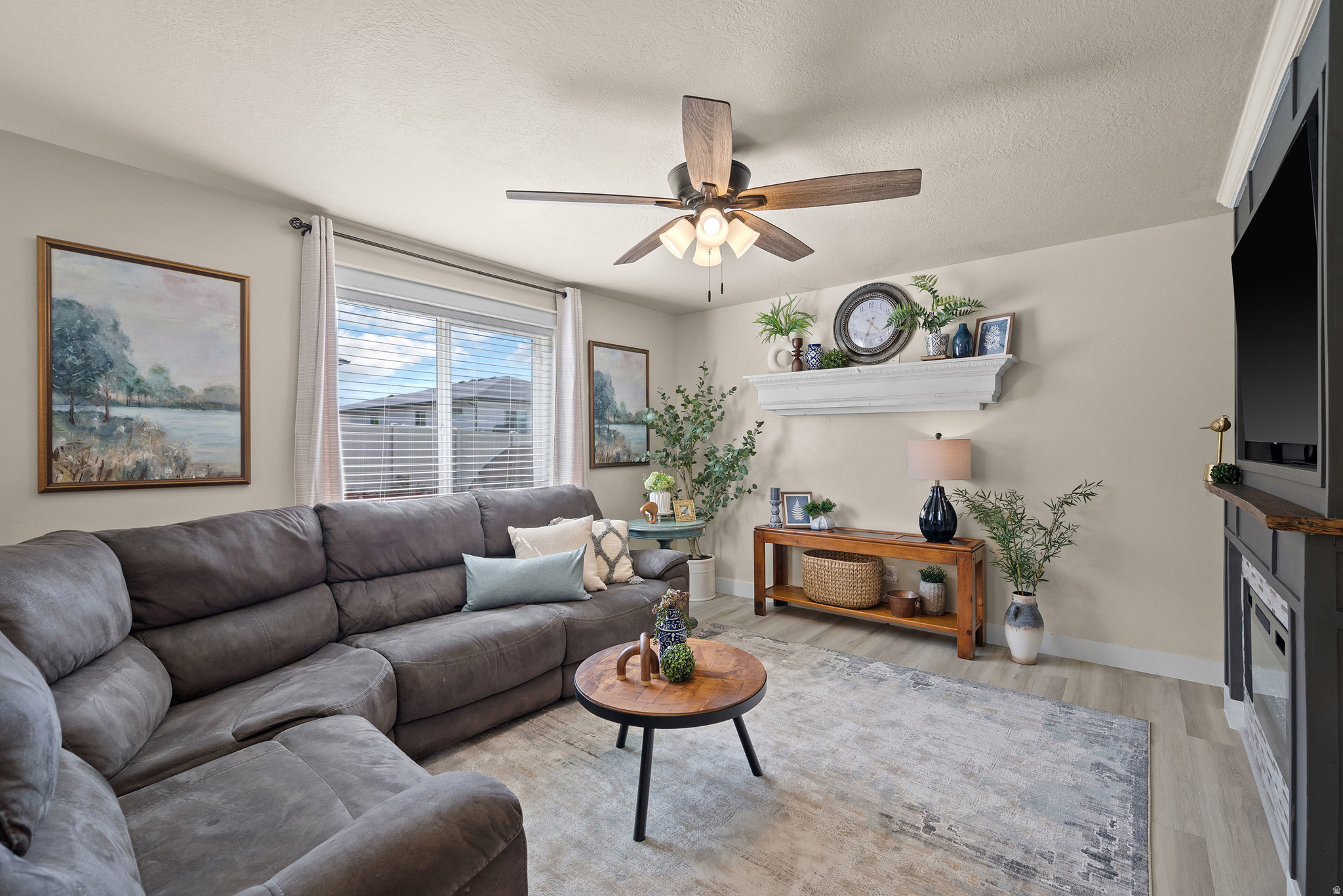 RIDGE - Residential