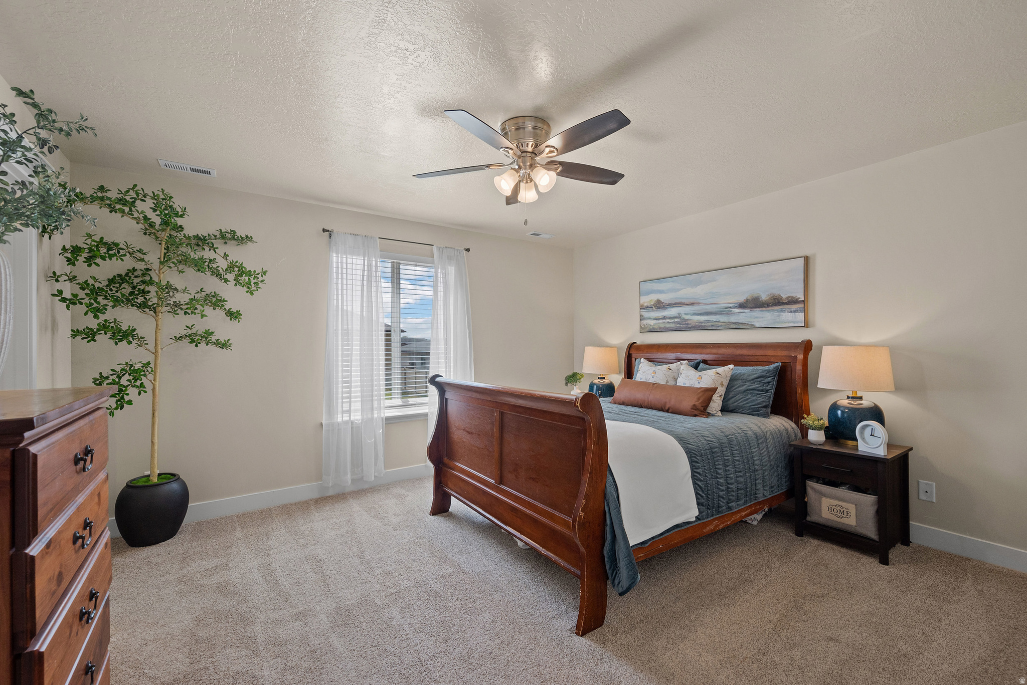 RIDGE - Residential