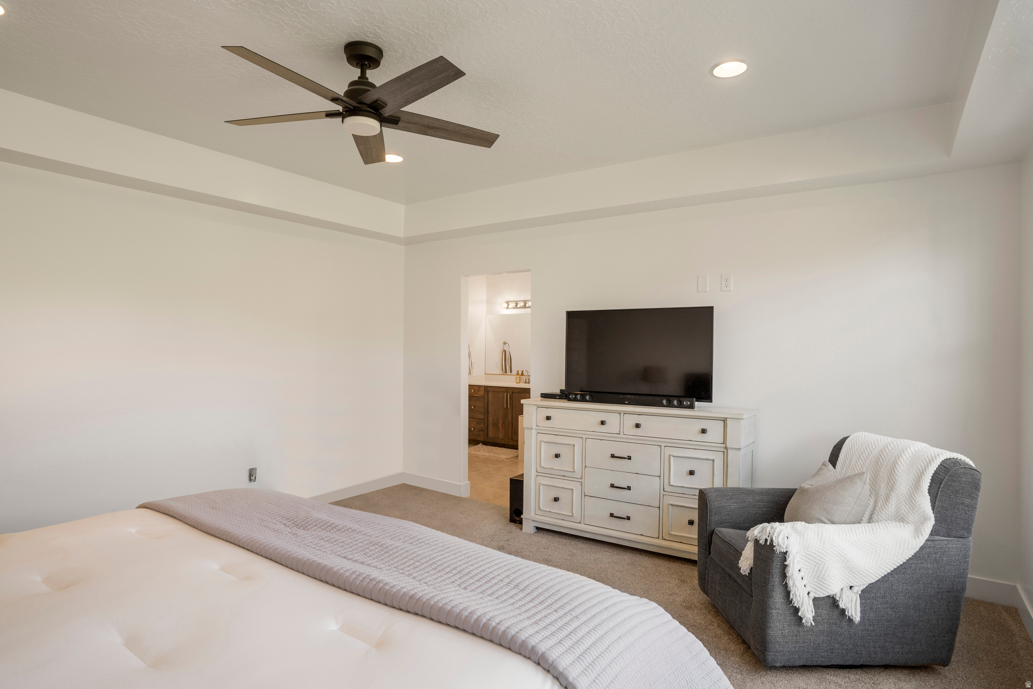 RED PINE 1 - Residential