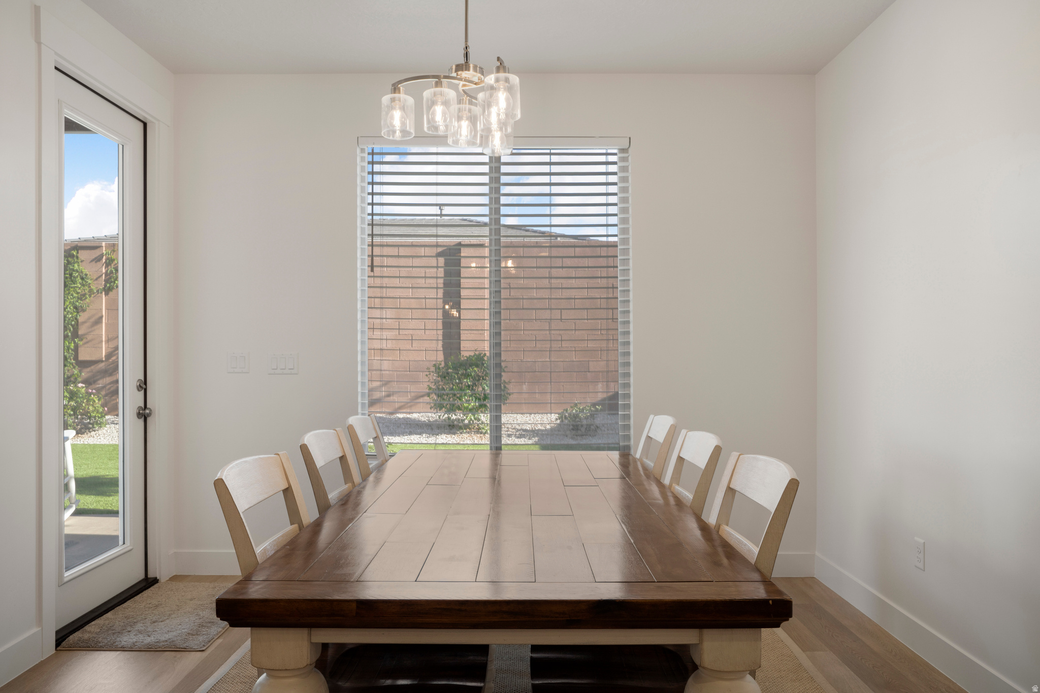 RED PINE 1 - Residential