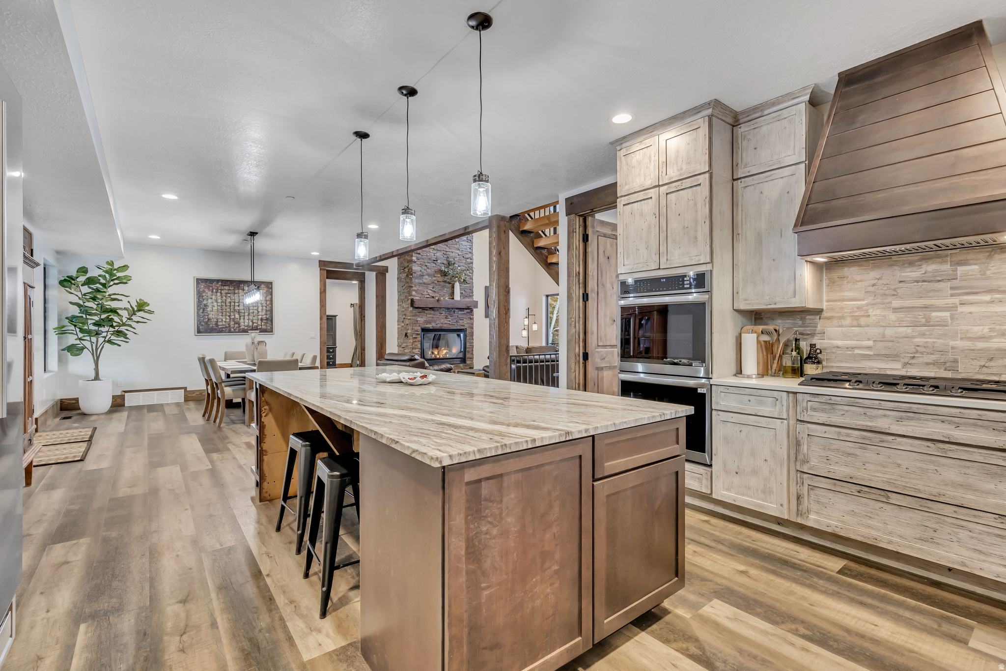 PINE MOUNTAIN - Residential
