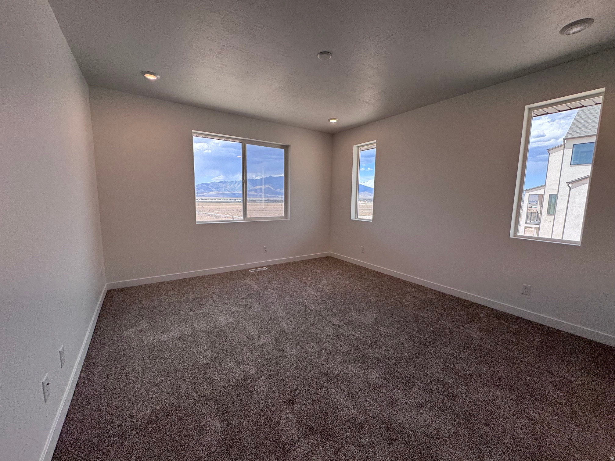 SCARLET RIDGE - Residential