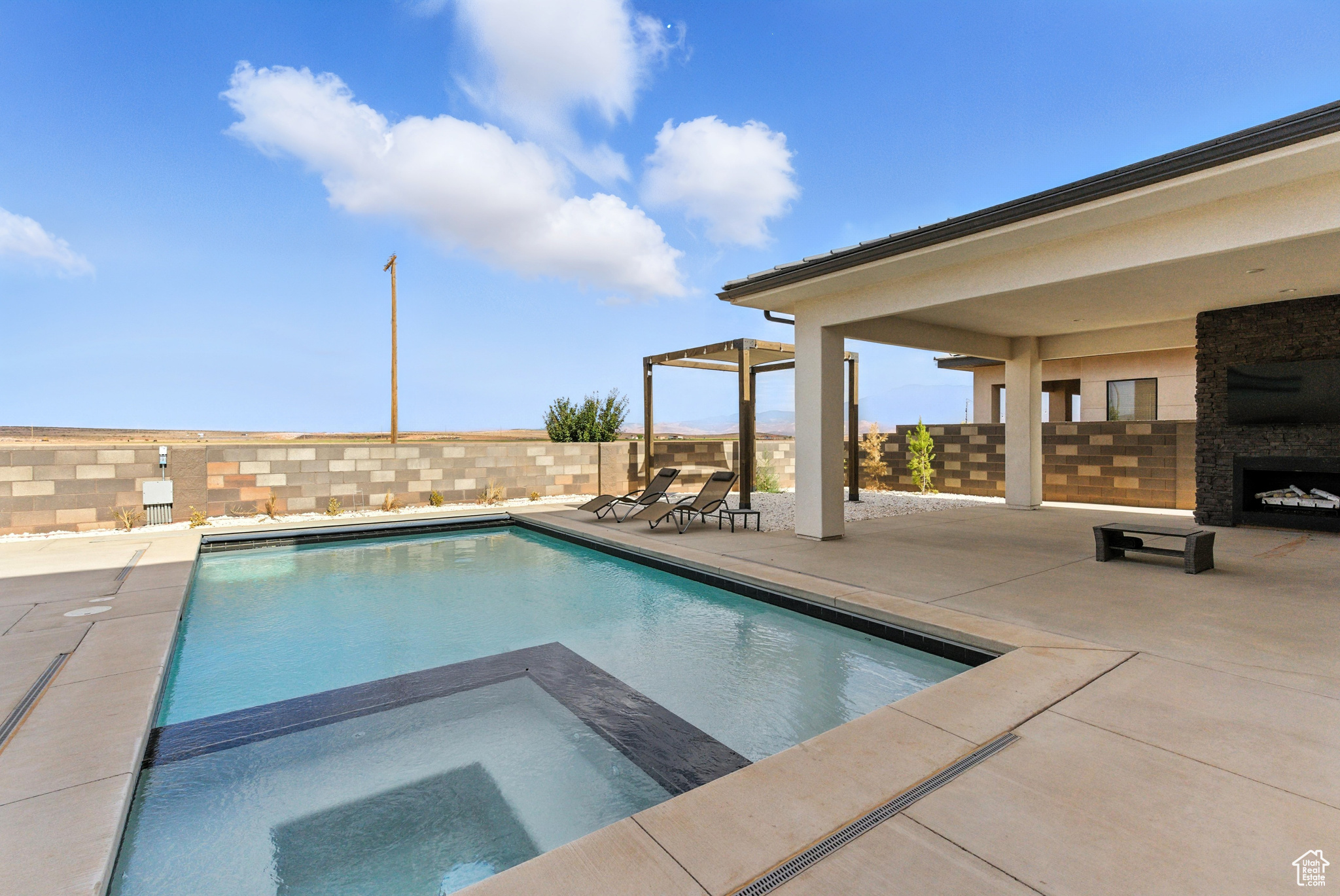 NORTH SLOPE AT COPPER ROCK PH 2 - Residential