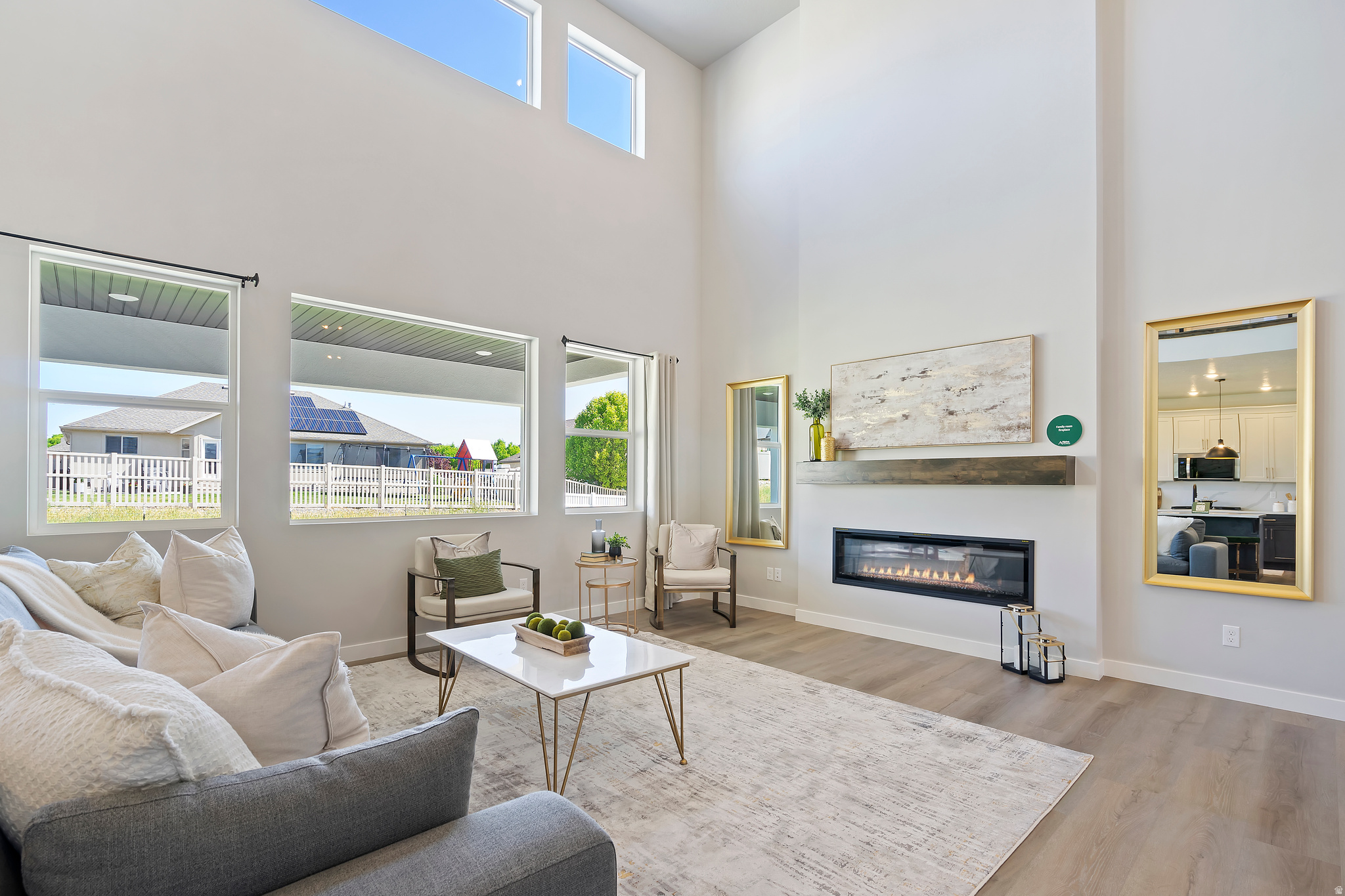 SCARLET RIDGE - Residential