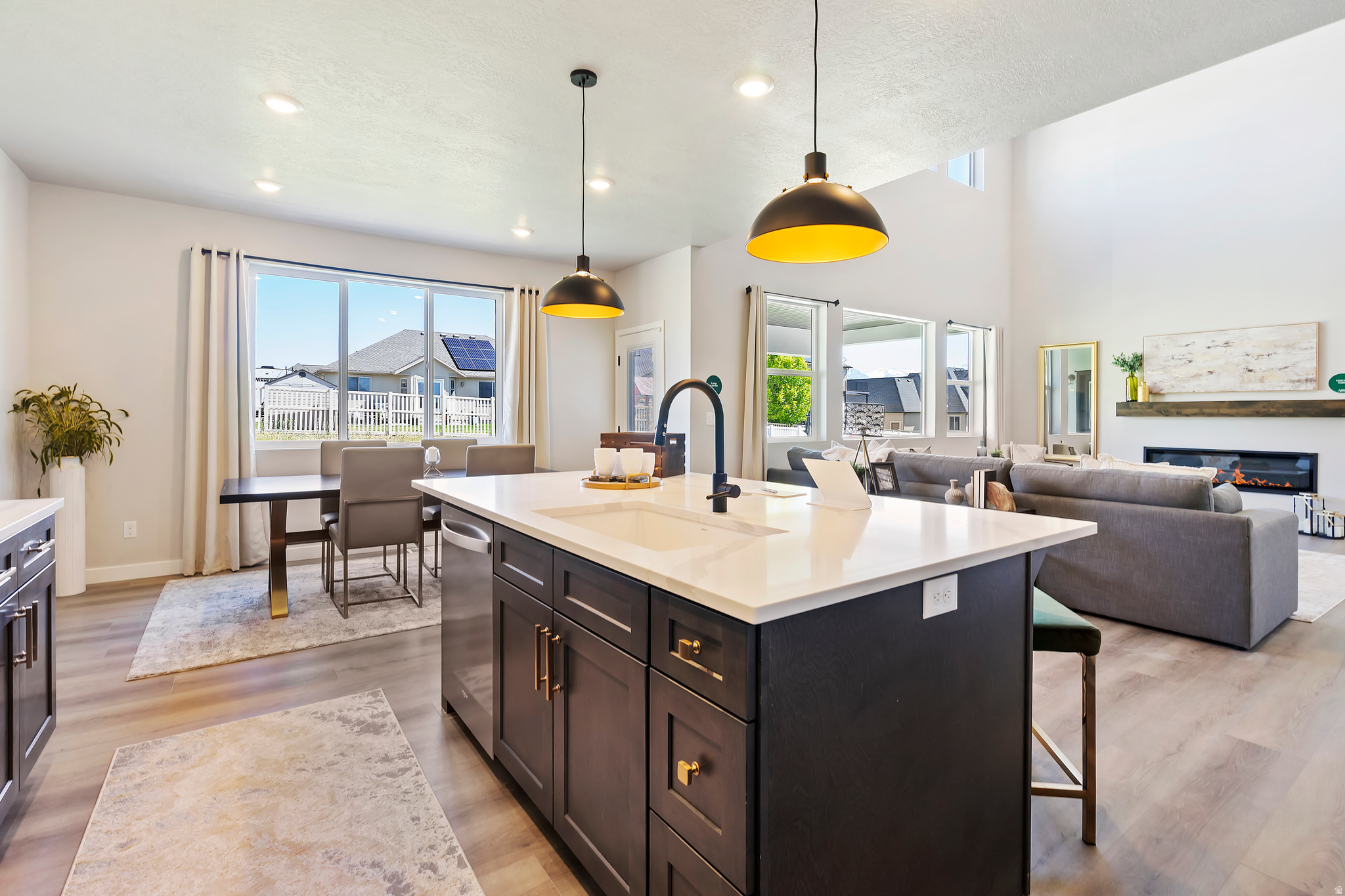 SCARLET RIDGE - Residential
