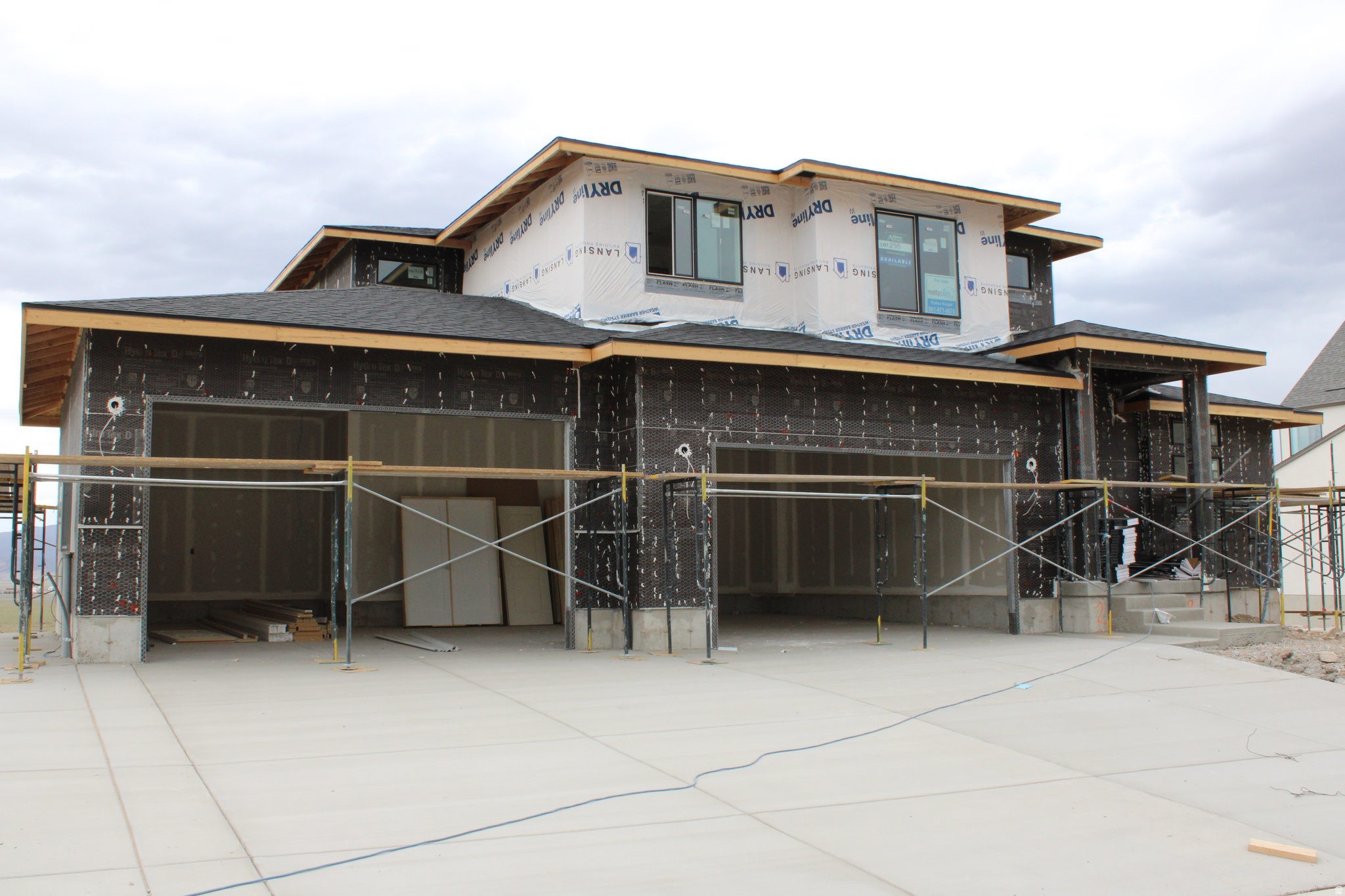 SCARLET RIDGE - Residential