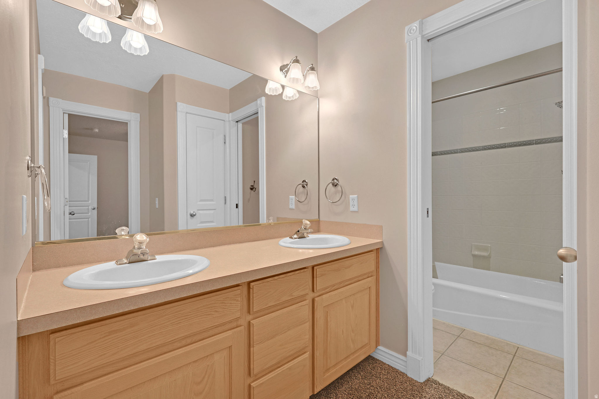 MOUNTAIN CREEK ESTATES - Residential