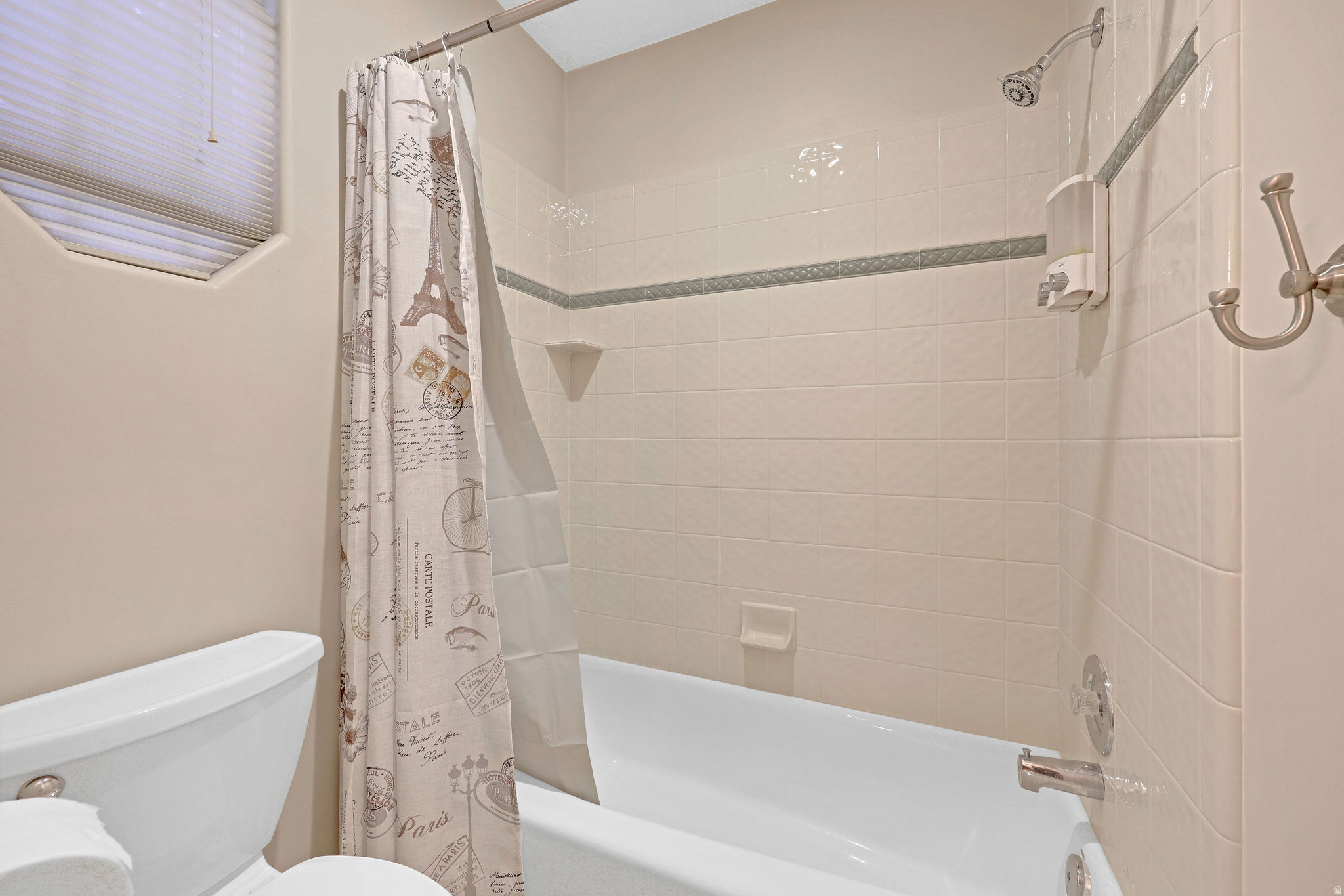 MOUNTAIN CREEK ESTATES - Residential