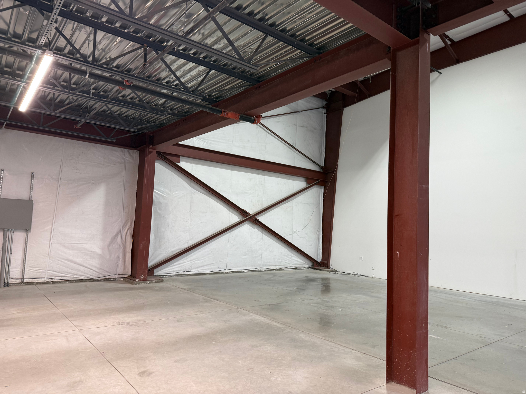HYRUM COMMERCIAL - Commercial Lease