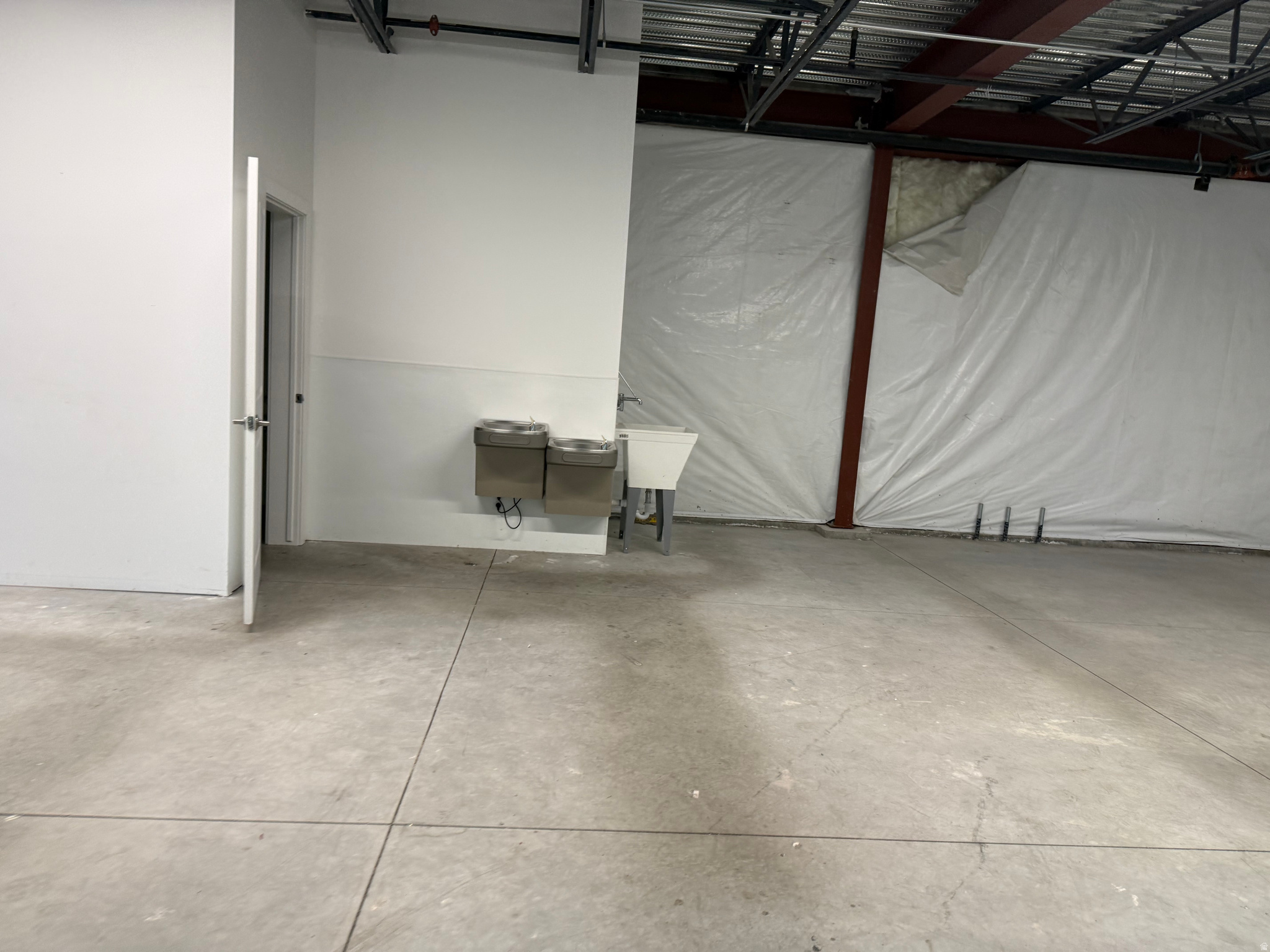 HYRUM COMMERCIAL - Commercial Lease
