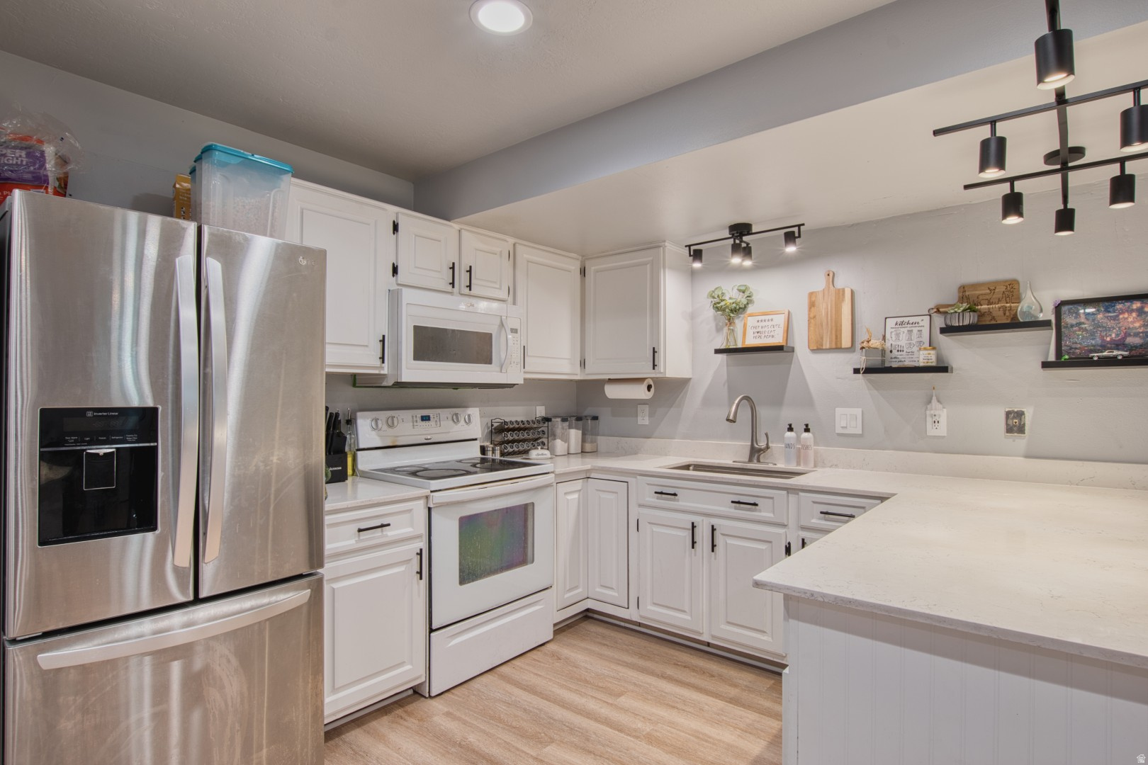 WILLOWBROOK HILL CONDOMINIUMS OF PROVO - Residential
