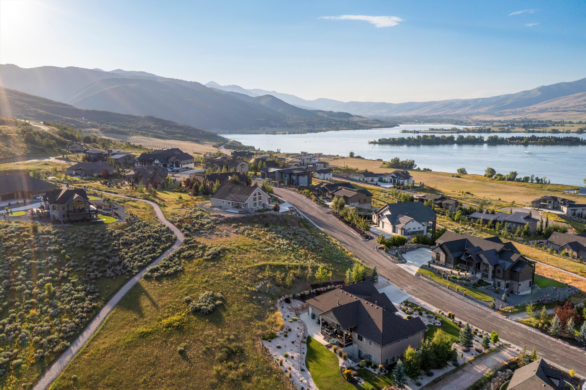 CHALETS AT EDGEWATER - Land