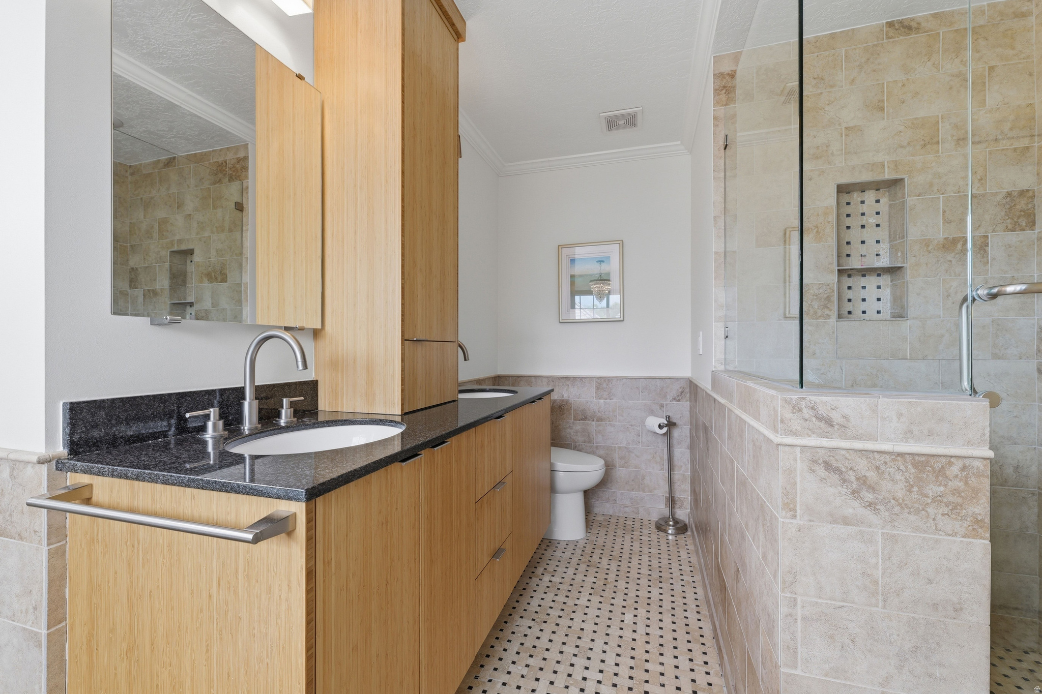 VILLAS OF COUNTRY LA - Residential