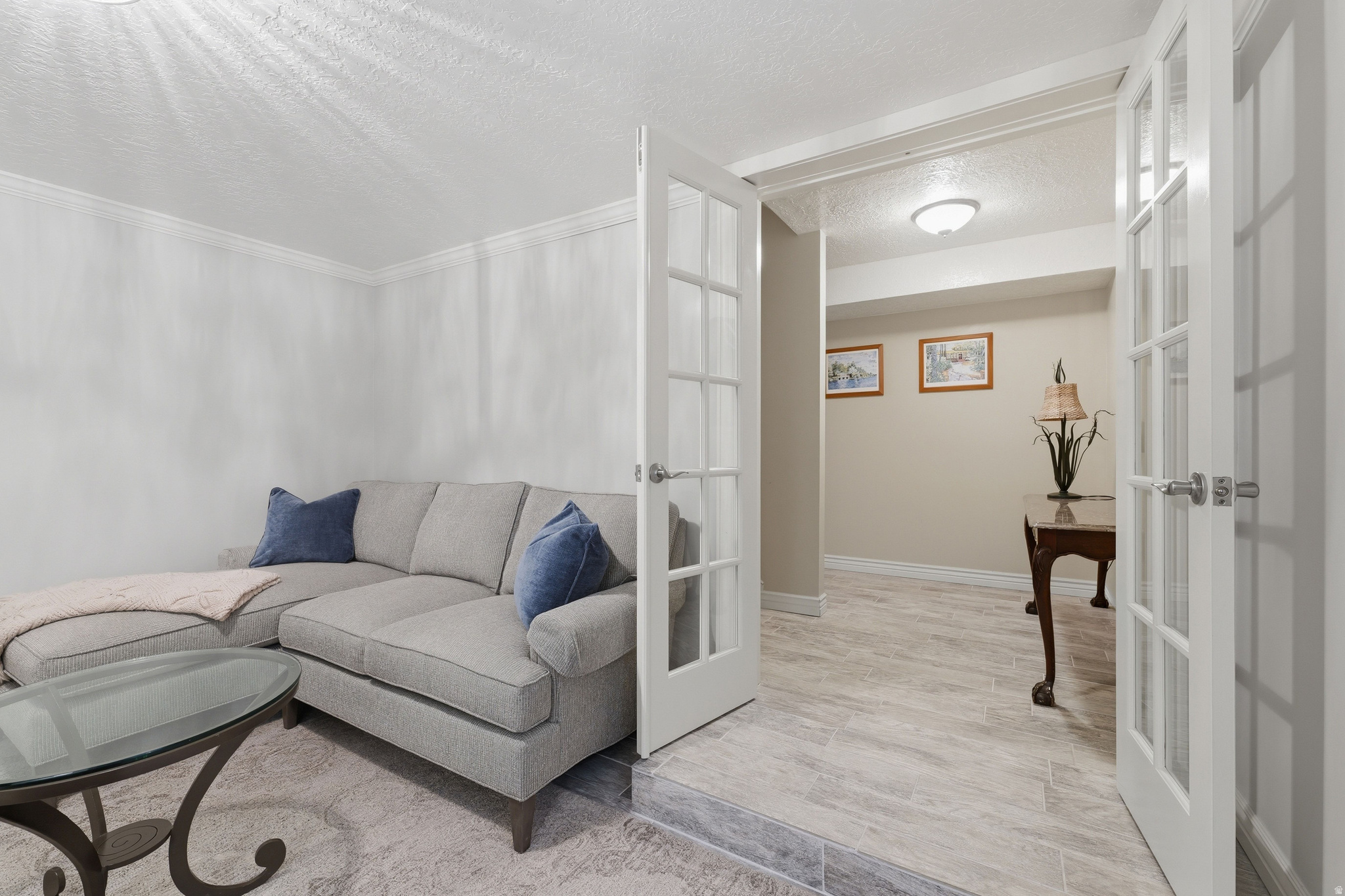 VILLAS OF COUNTRY LA - Residential