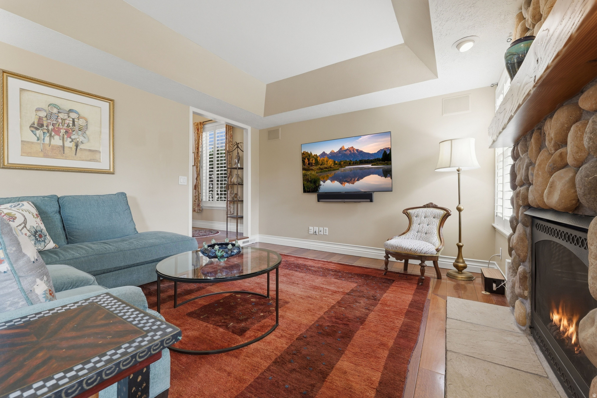 VILLAS OF COUNTRY LA - Residential
