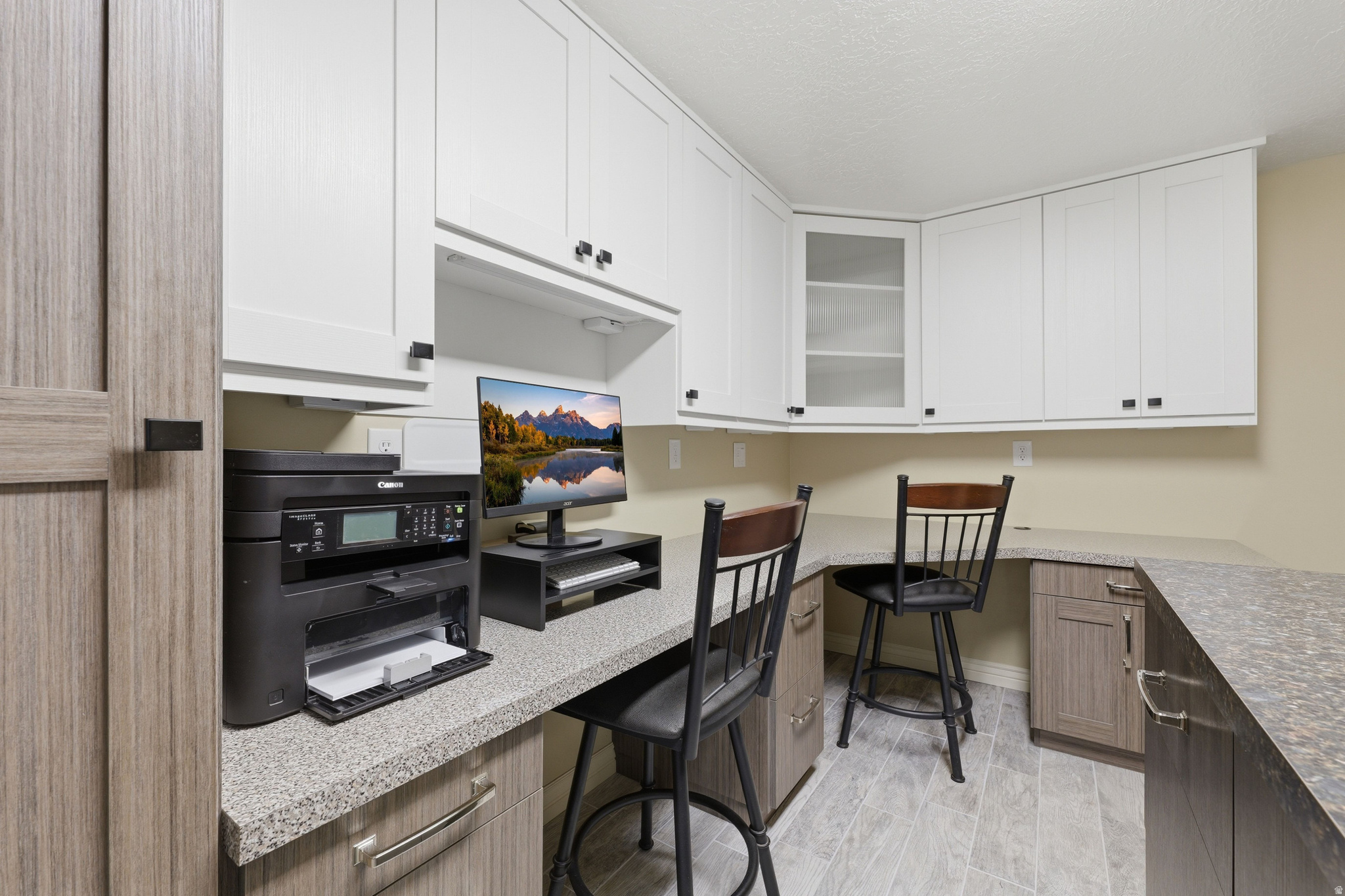 VILLAS OF COUNTRY LA - Residential