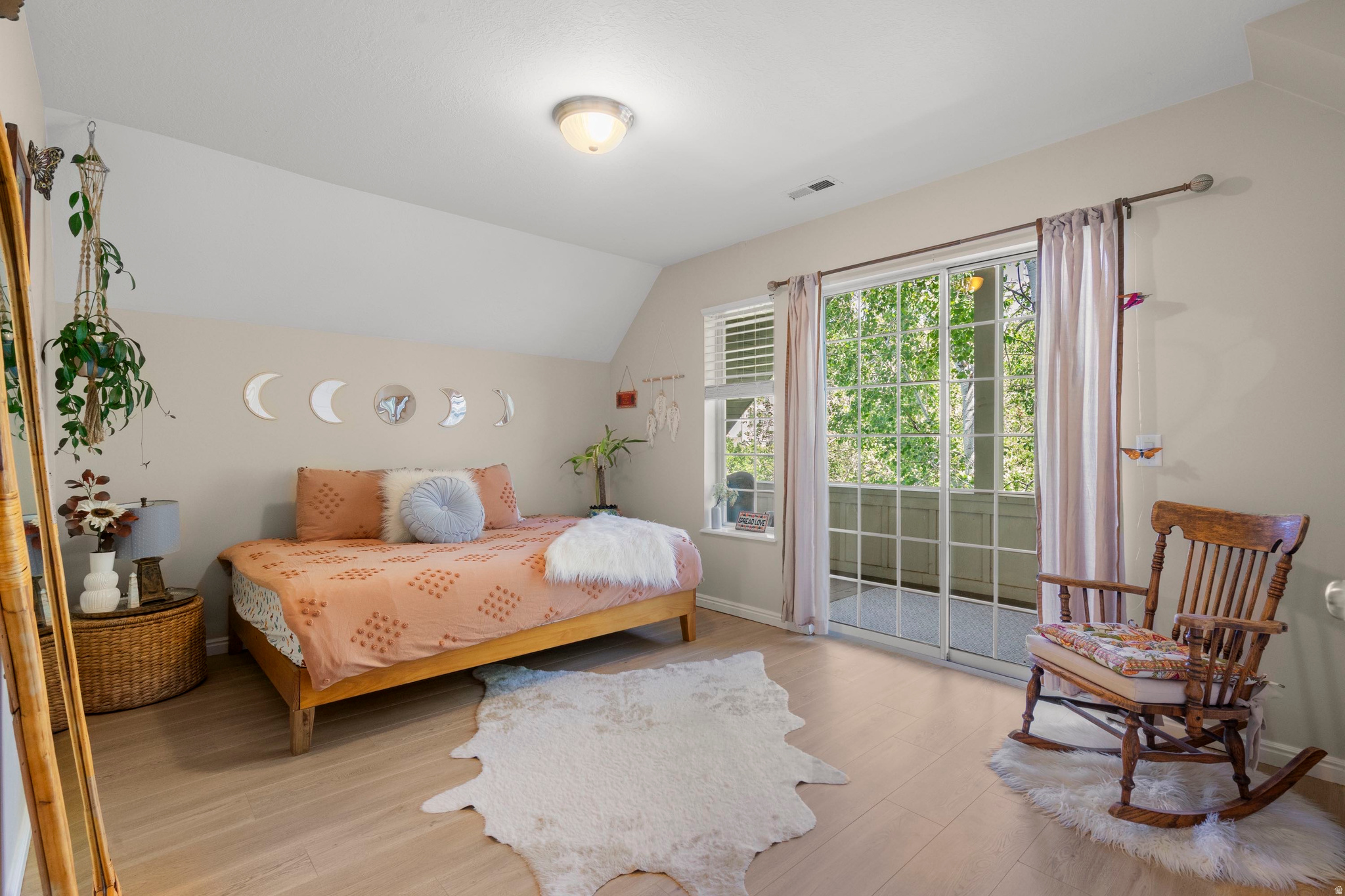 MAPLE COVE - Residential