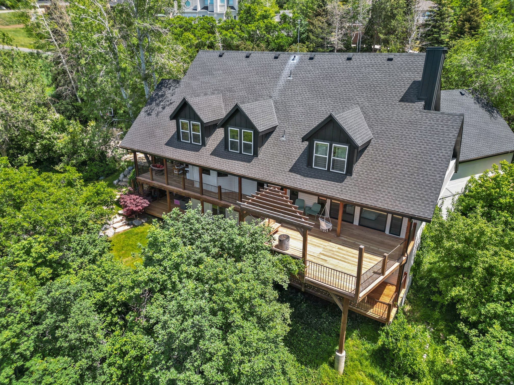 MAPLE COVE - Residential