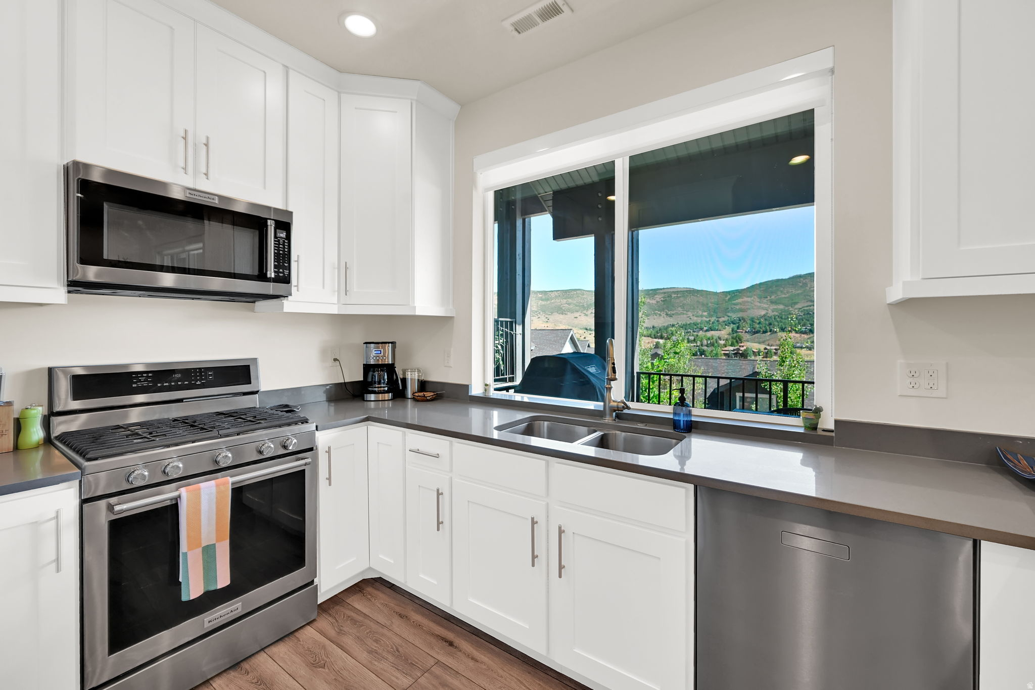 QUARRY SPRINGS AT PINEBROOK CONDO - Residential