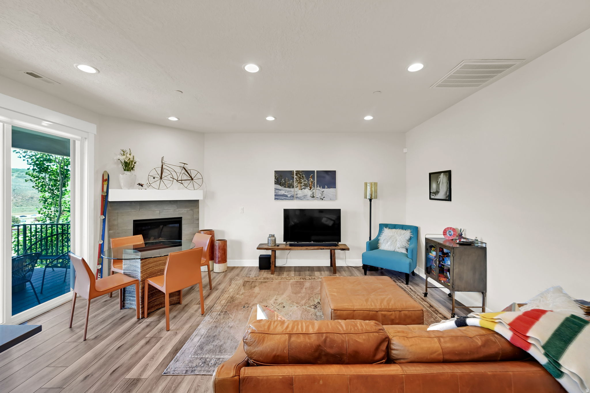 QUARRY SPRINGS AT PINEBROOK CONDO - Residential
