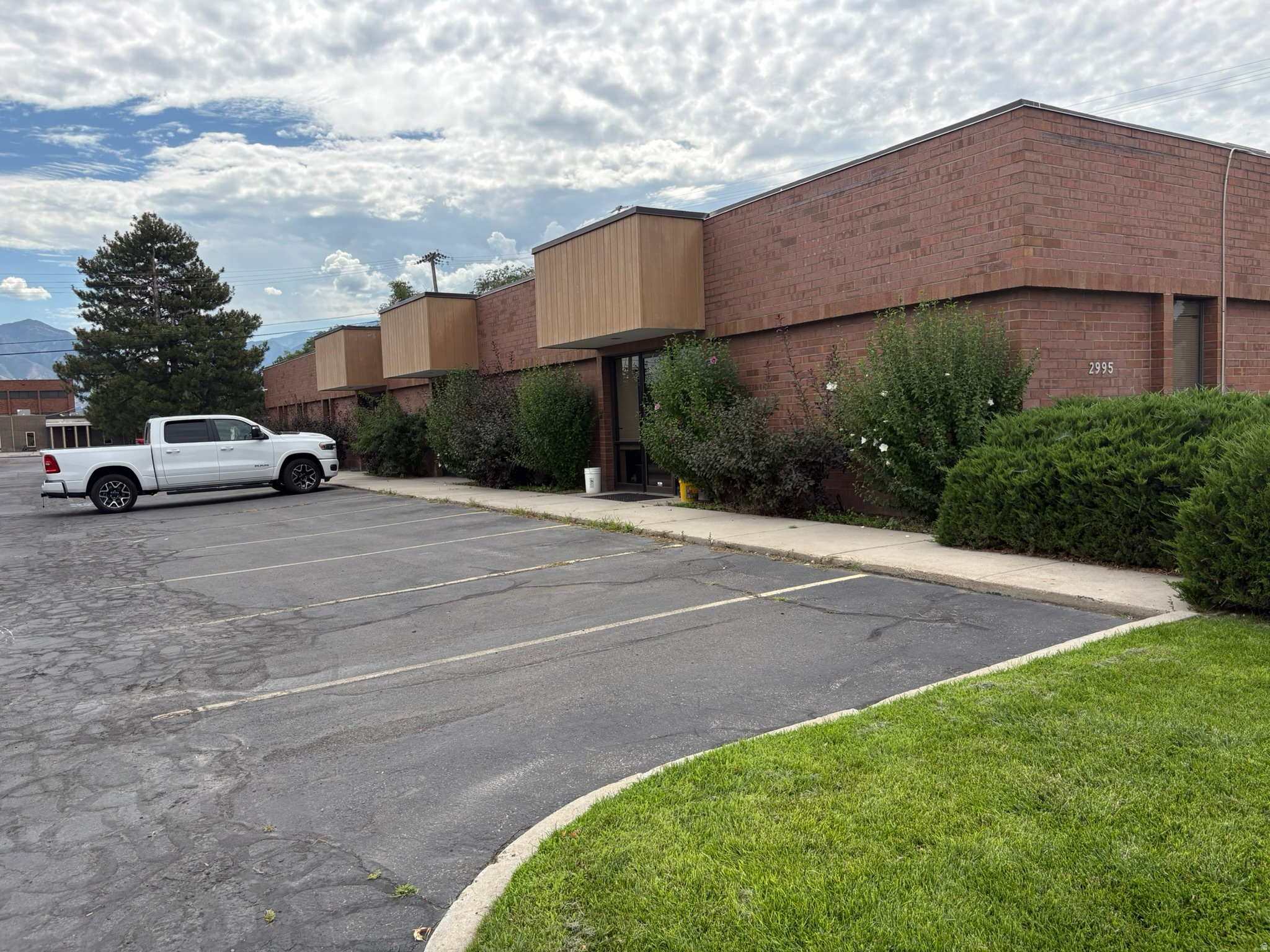 PLAT A BIG FIELD - Commercial Sale