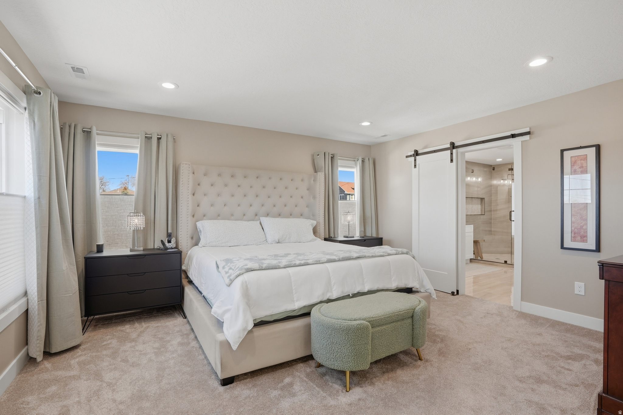 HOLLADAY COURT - Residential
