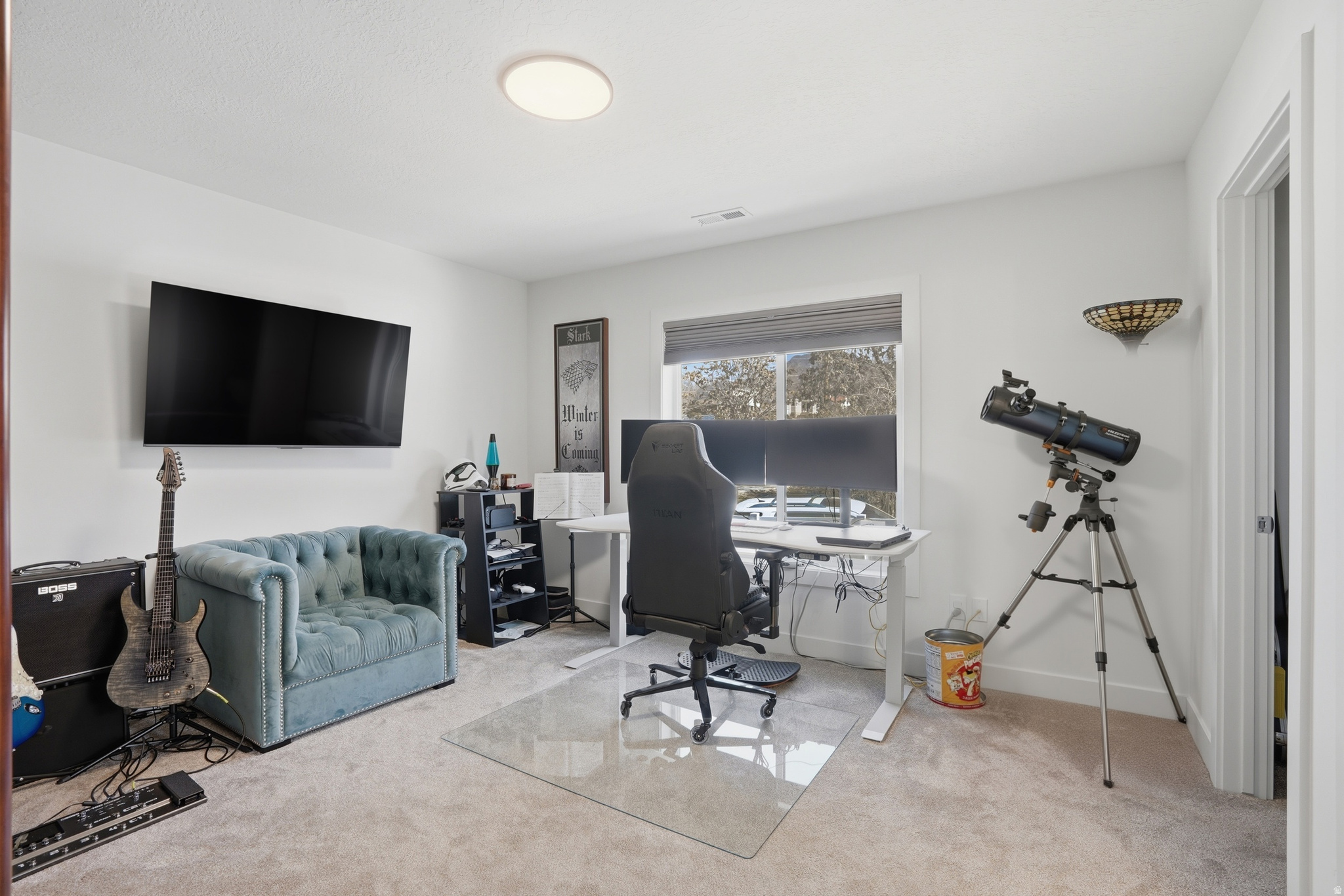 HOLLADAY COURT - Residential