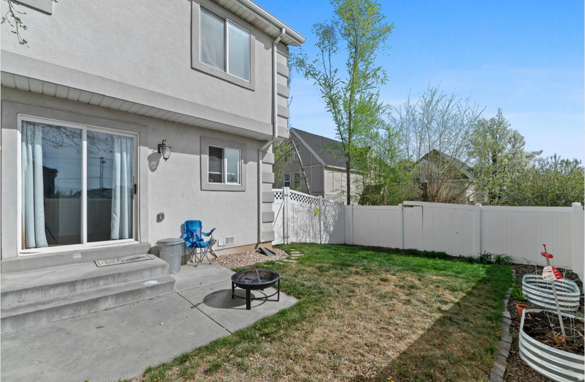 DAVENCOURT TOWNHOMES - Residential