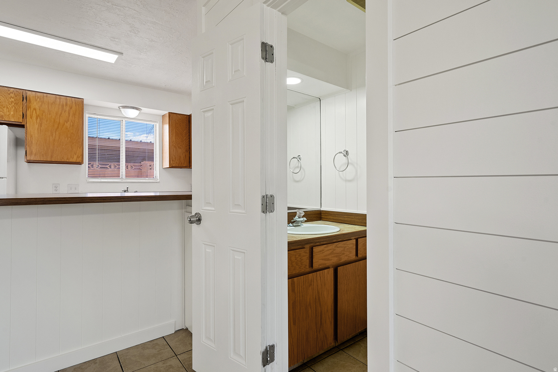 COLOR VIEW TH 1 - Residential