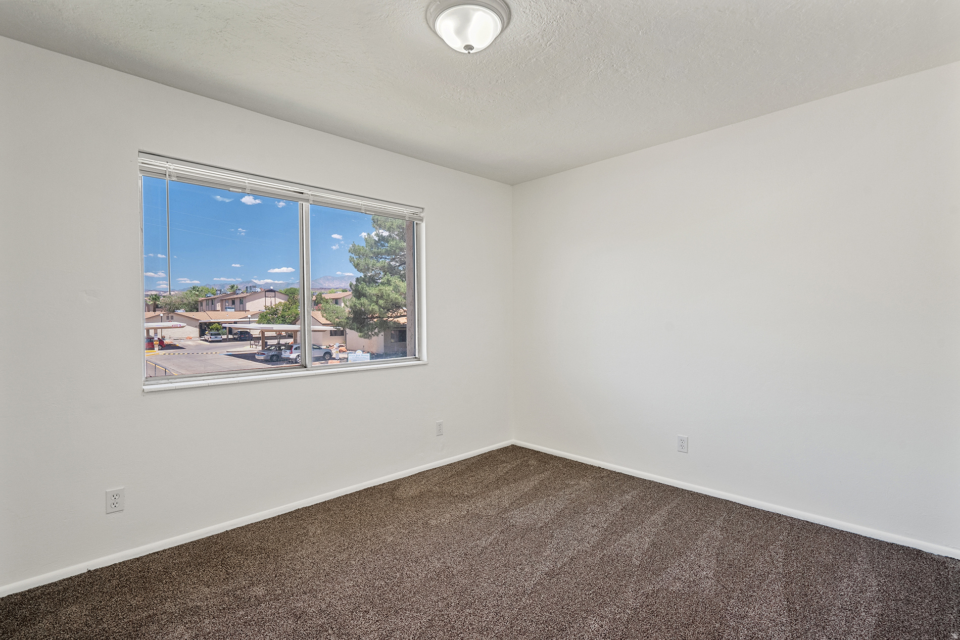 COLOR VIEW TH 1 - Residential