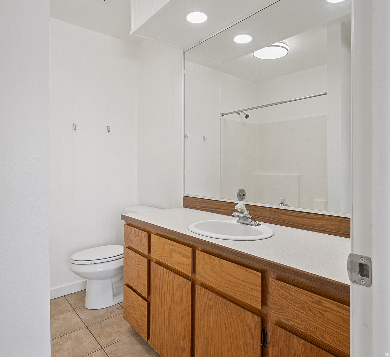 COLOR VIEW TH 1 - Residential