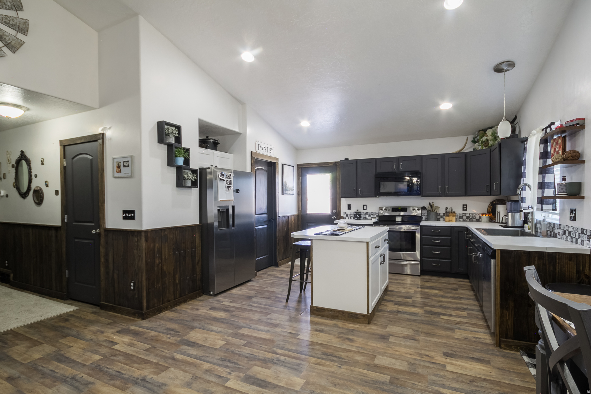 SUNBURST TERRACE PLANNED UNIT DEVELOPMEN - Residential