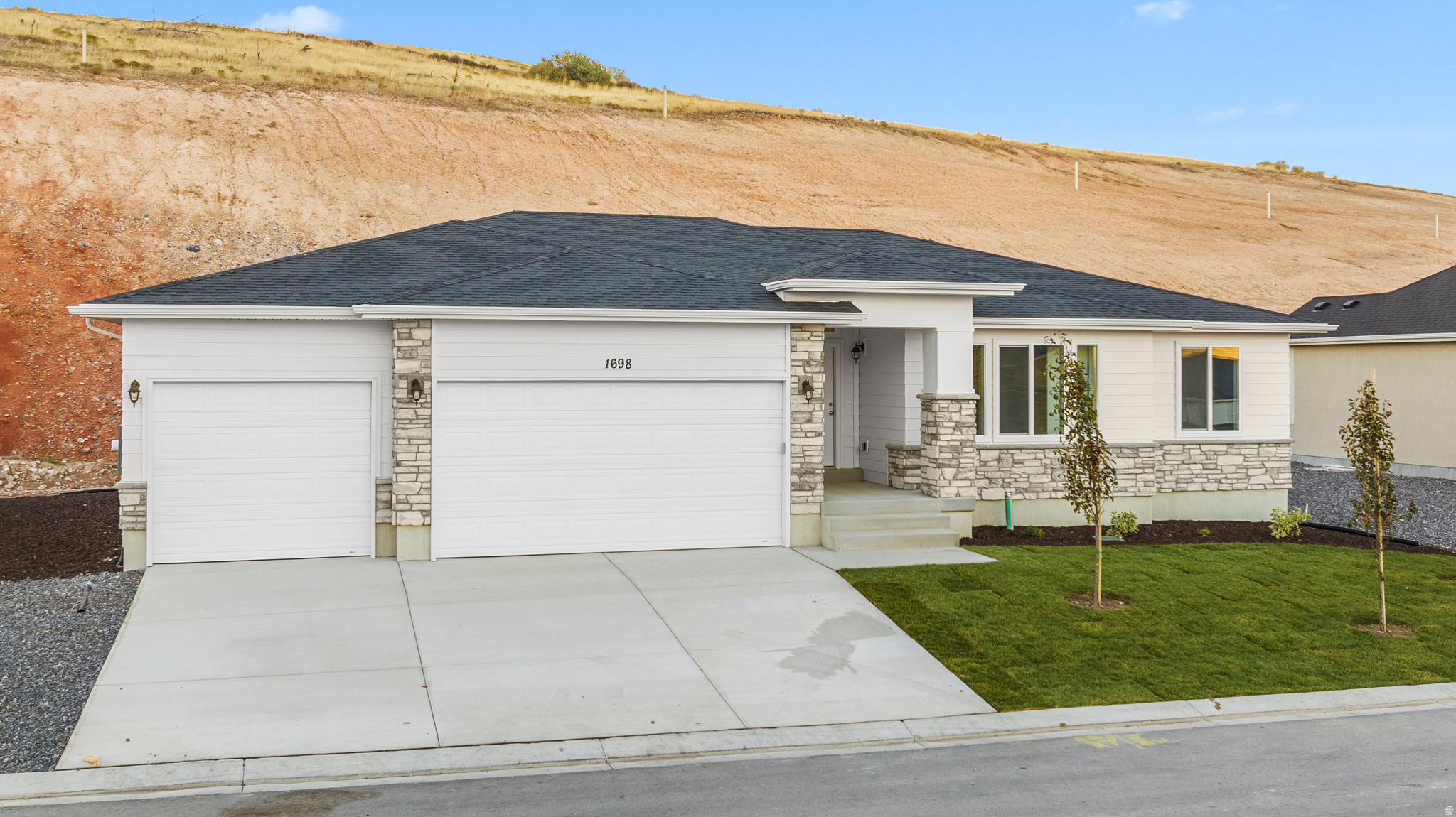 SUMMIT RIDGE THE HILLS - Residential