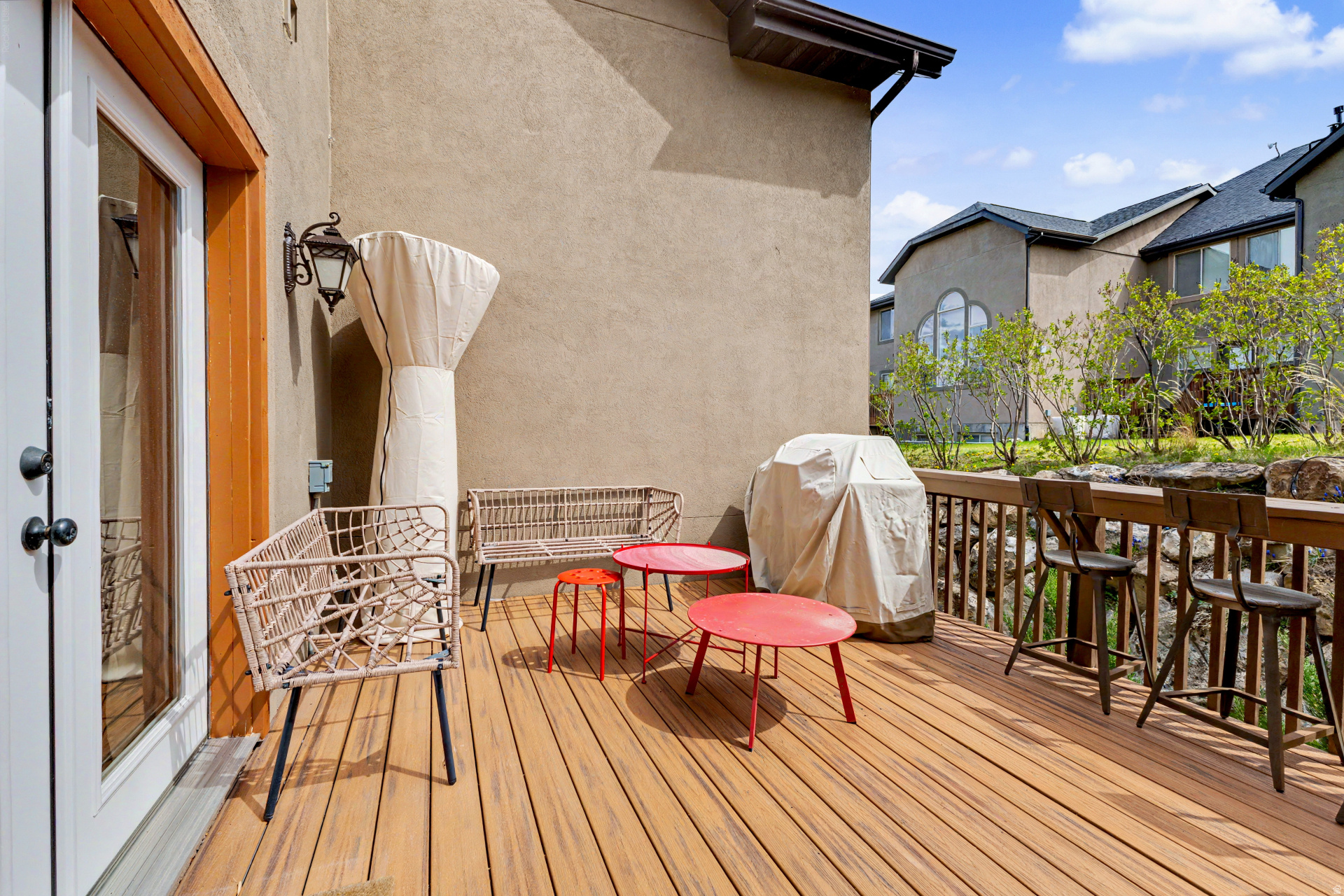 SWISS ALPENHOF PUD - Residential