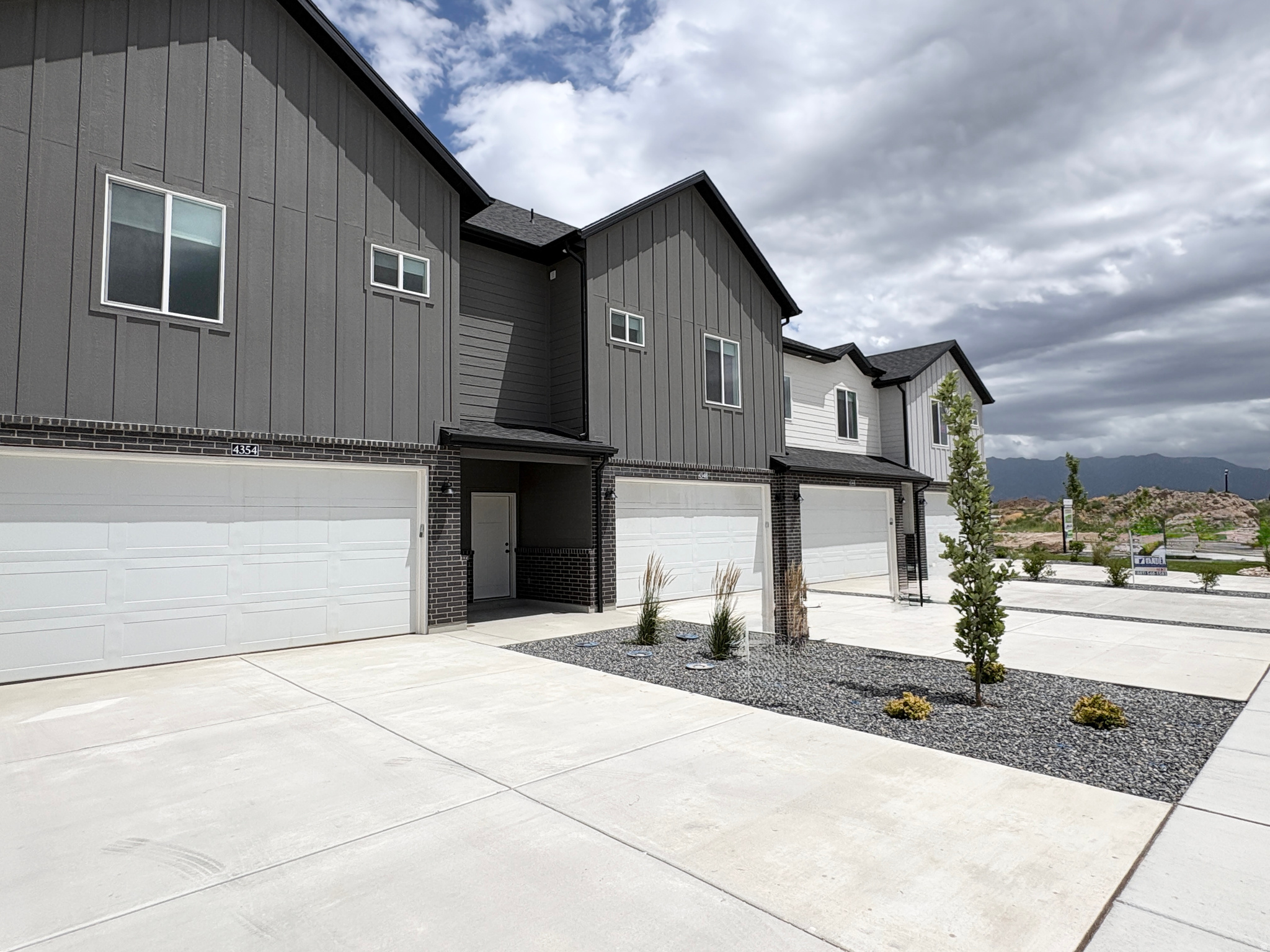 SALT GRASS - Residential