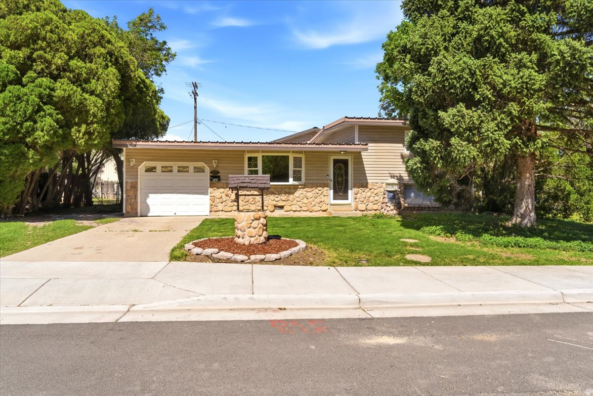 Beautifully cared for and thoughtfully updated home in the heart of Brigham City! This charming property offers the perfect blend of comfort, space, and functionality with numerous updates throughout, including an updated kitchen and an added rear living space ideal for entertaining, gathering, or room to grow. The spacious main-level primary suite features a separate tub and shower for a relaxing retreat. Enjoy stunning mountain views and a location close to everything Brigham City has to offer. Pride of ownership shines throughout this home - truly a must see!