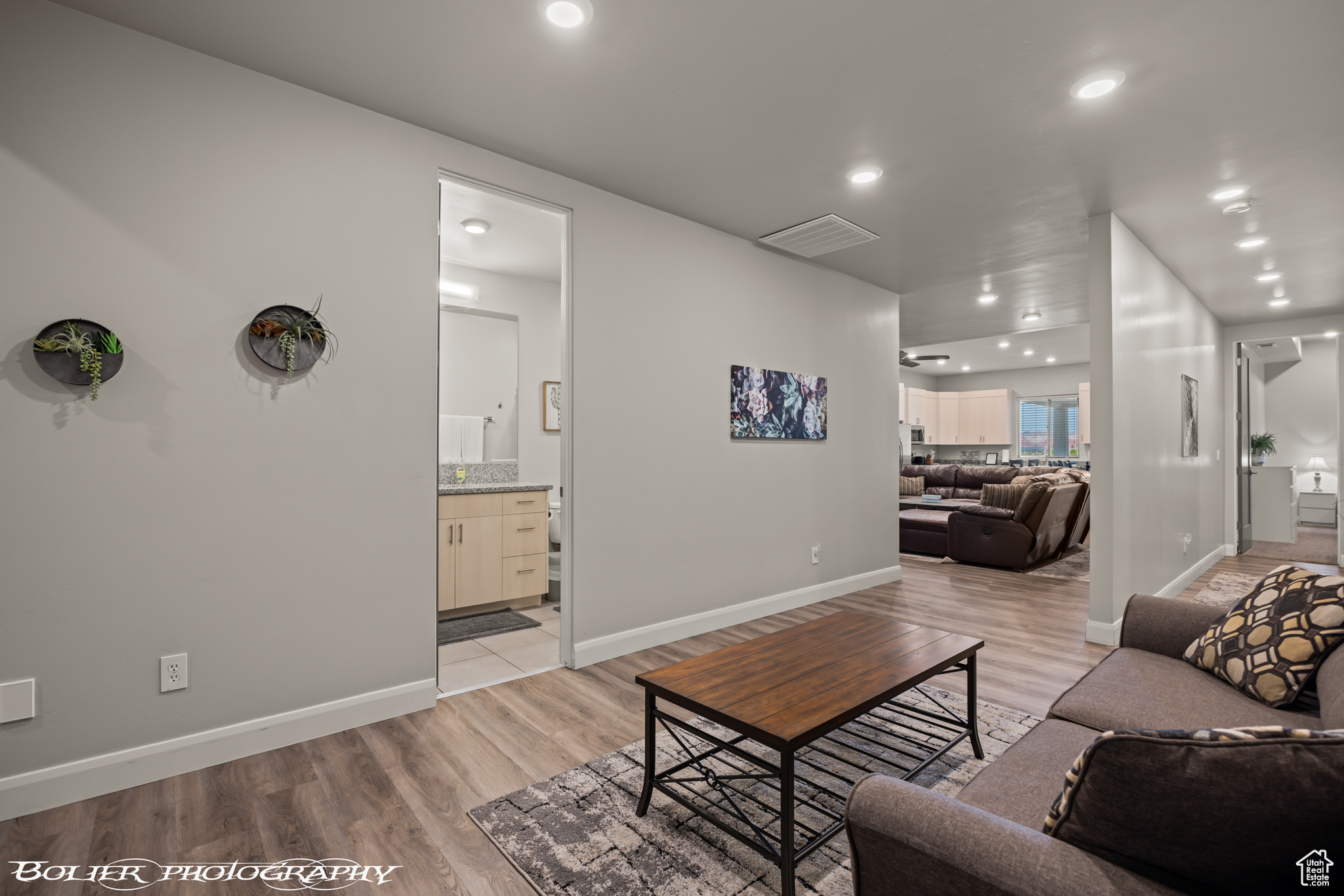 SOUTHGATE VIEWS - Residential